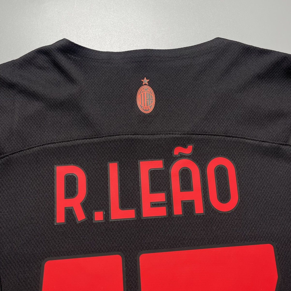 Puma AC MILAN PUMA 2021/2022 SOCCER THIRD JERSEY #17 RAFAEL LEAO Size US L / EU 52-54 / 3 - 11 Thumbnail
