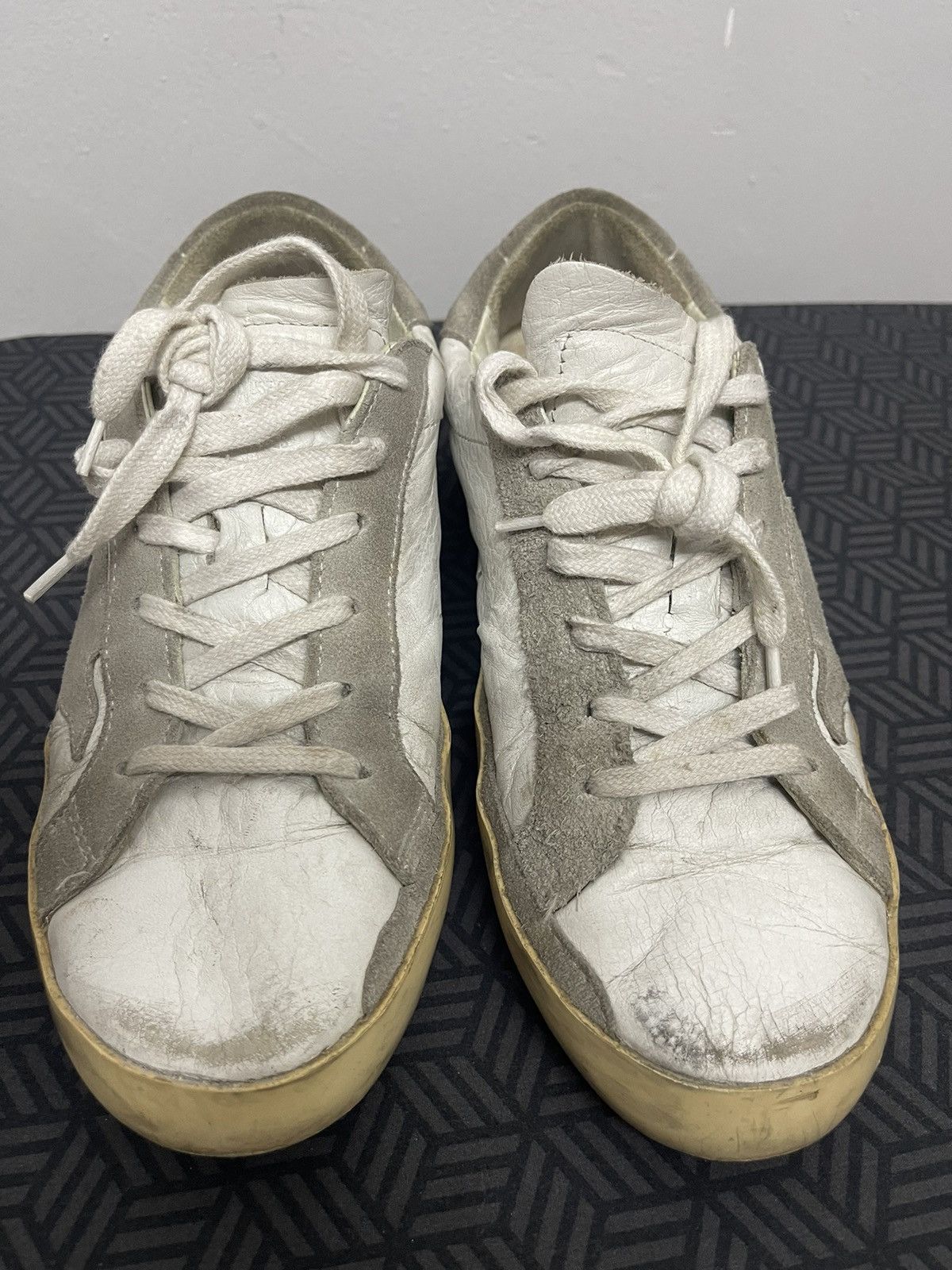 Golden Goose ARCHIVE Golden Goose Sneakers GGDB 38 ITALY Size US 8 / IT 38 - 4 Thumbnail