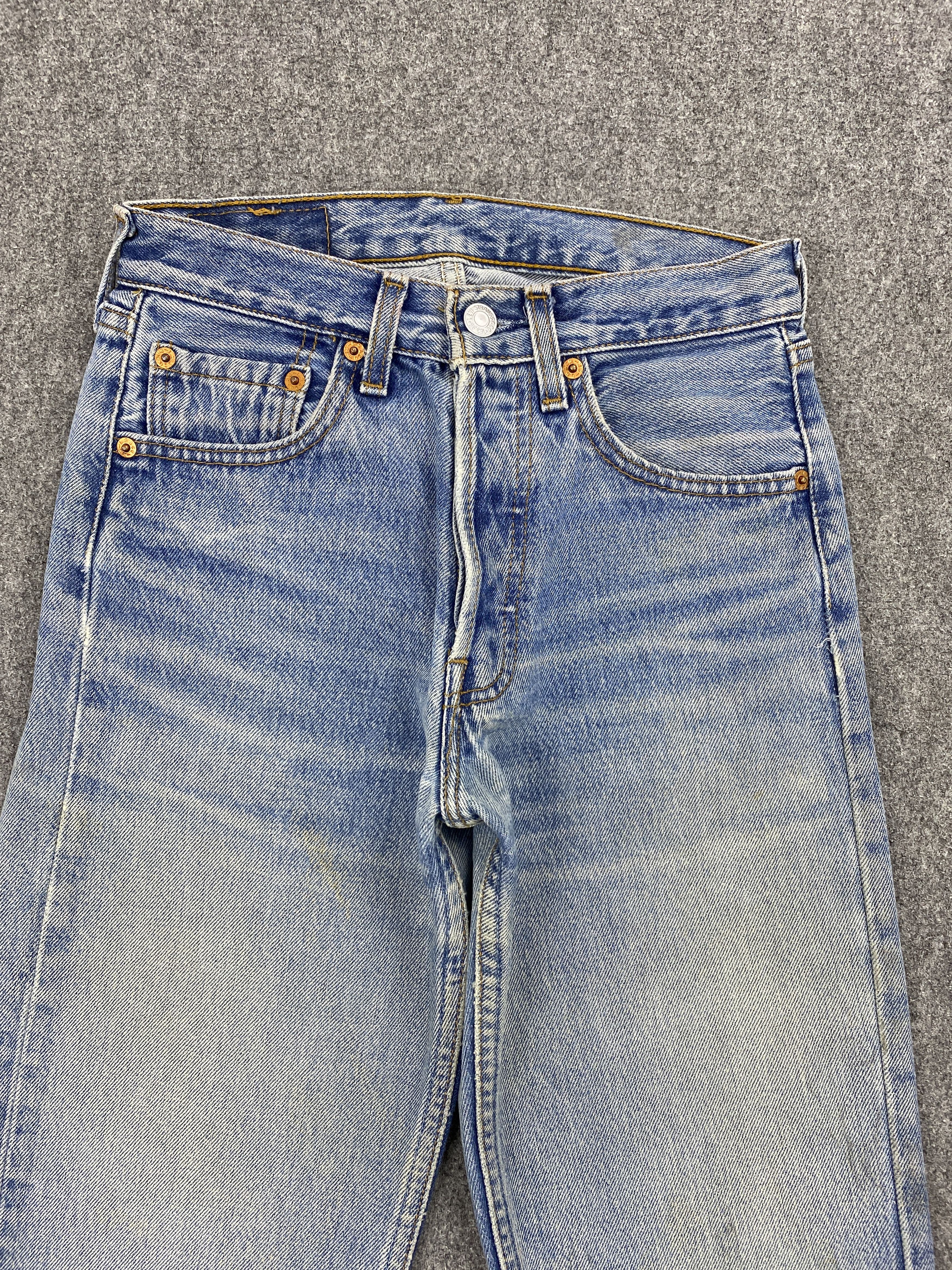 Levi's Distressed Vntage Levi's 501 Faded Blue Jeans DJ0019Z Size US 26 / EU 42 - 2 Thumbnail