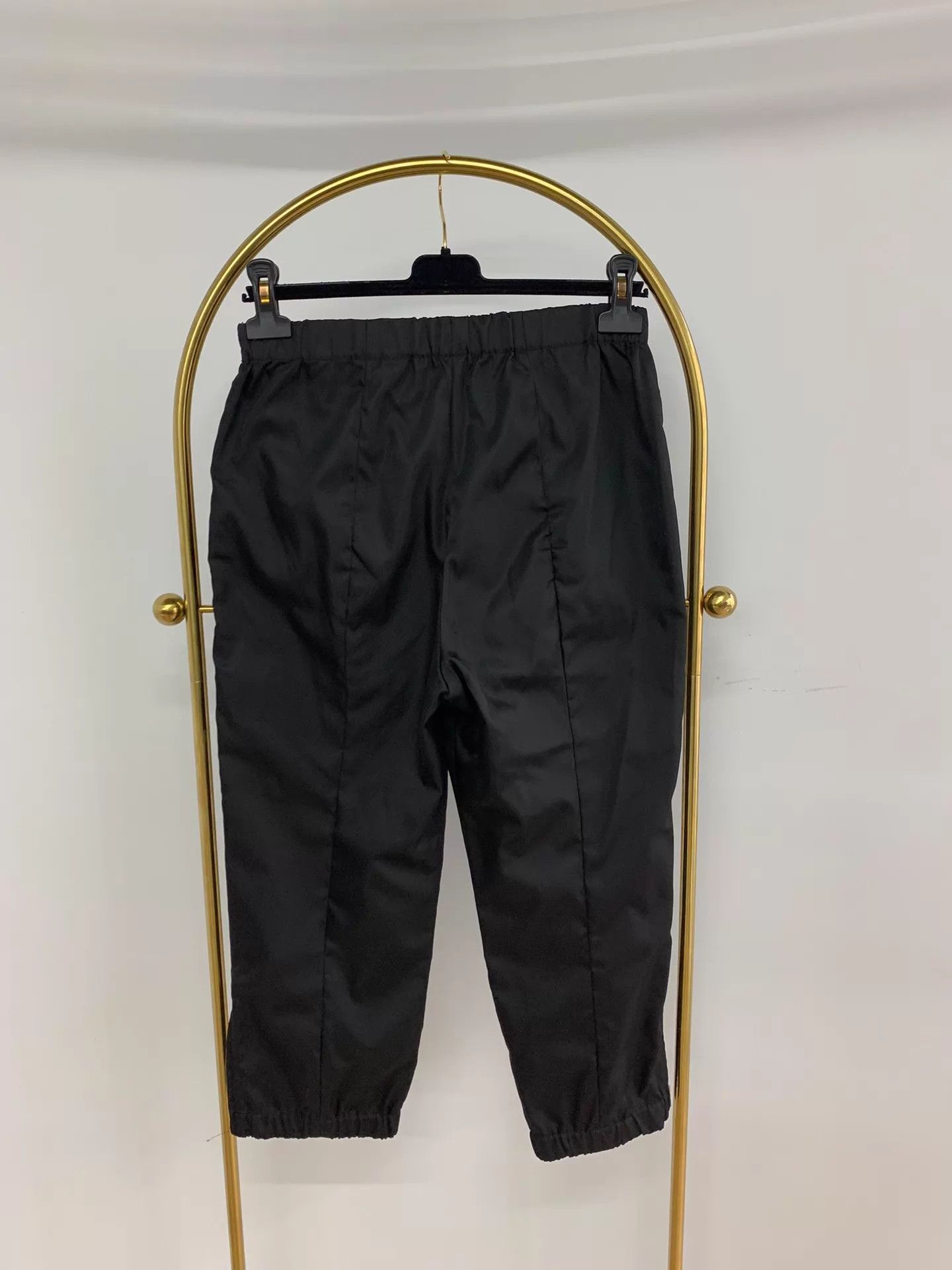 Prada Prada Black Triangle Logo Nylon Pants 40 New Size 27" / US 4 / IT 40 - 3 Thumbnail