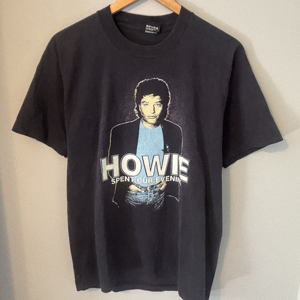 Vintage Vintage Howie Mandel Shirt "Howie Spent Our Evening" Size US L / EU 52-54 / 3 - 1 Thumbnail