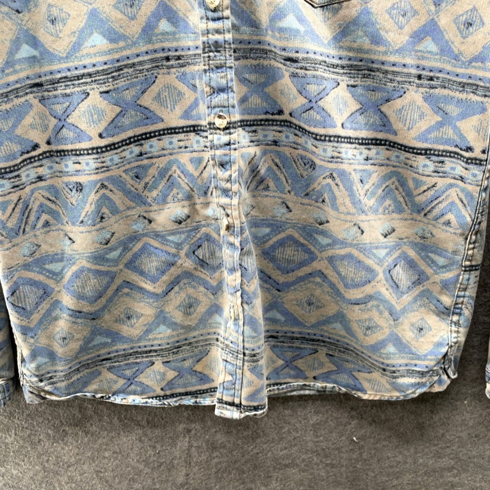 Urban Outfitters Urban Outfitters Shirt Mens M Blue Southwestern Button Down Long Sleeve Denim Size US M / EU 48-50 / 2 - 4 Thumbnail
