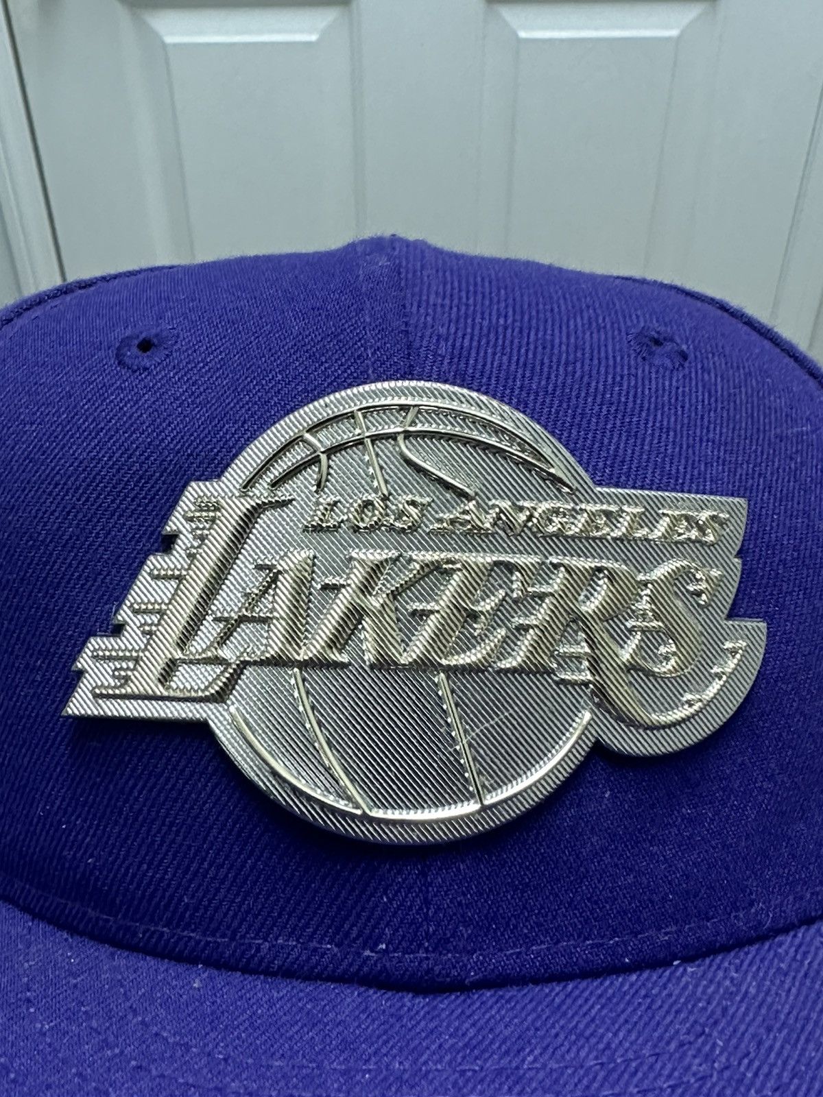 NBA NBA Los Angeles Lakers New Era Fitted Hat Cap Metallic Logo Size ONE SIZE - 2 Thumbnail