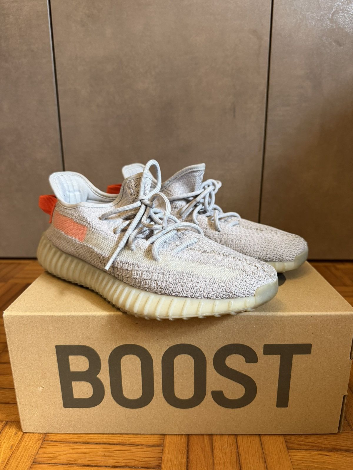Yeezy Adidas Yeezy Boost 350 V2 Tail Light Size EU 41 US 8 Size US 8 / EU 41 - 1 Thumbnail