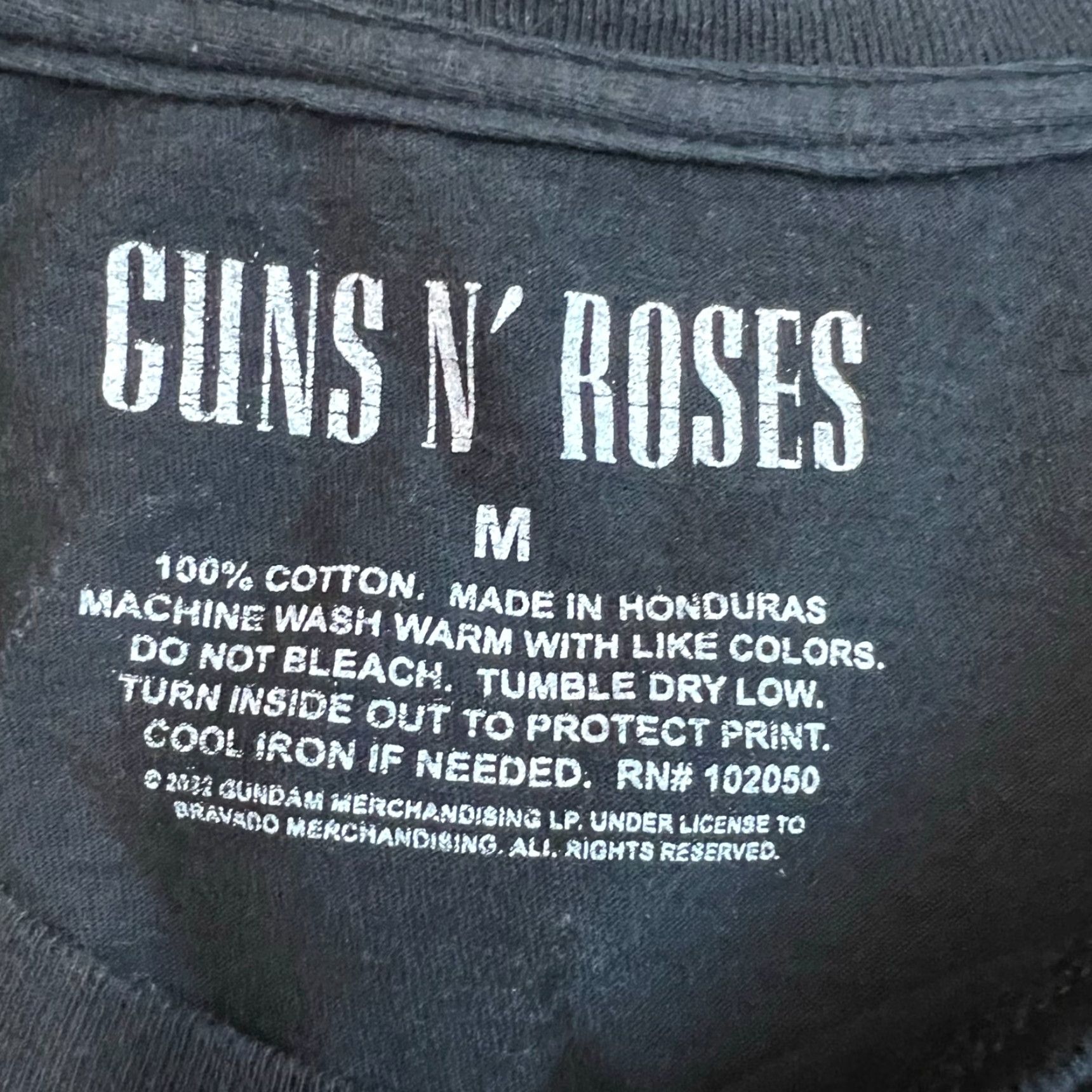 Vintage Guns N' Roses Graphic T-Shirt Men’s Adult Medium Black Distressed Rock Band Size US M / EU 48-50 / 2 - 7 Thumbnail
