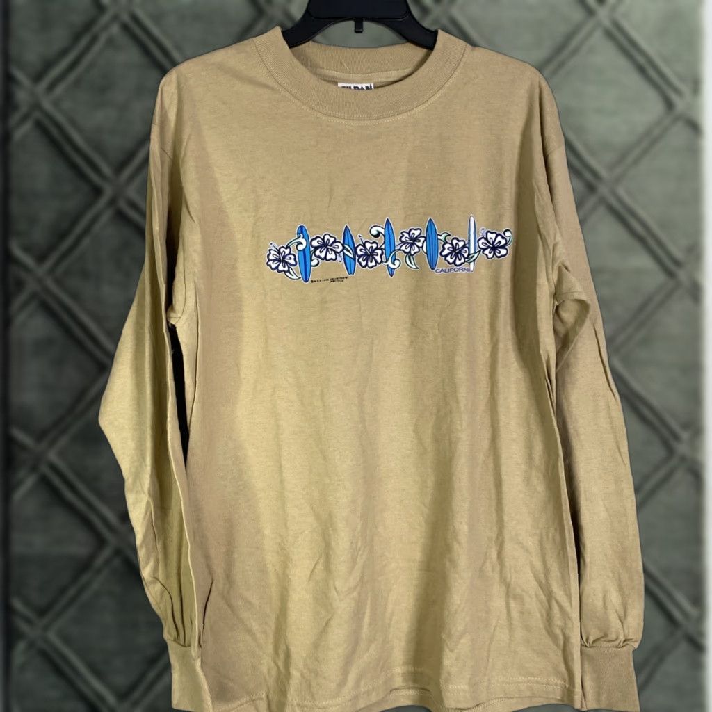 Gildan VINTAGE 90s Surf Long Sleeve T Shirt California Y2K Adult Medium M Beige Gildan Unisex Mens Womens 90s Beach Retro Size US M / EU 48-50 / 2 - 1 Thumbnail