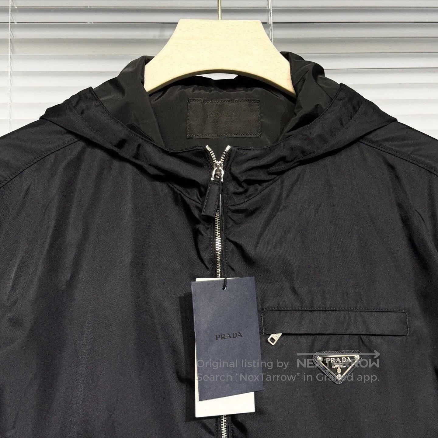 Prada black prada re-nylon hooded jacket. Size US L / EU 52-54 / 3 - 3 Thumbnail
