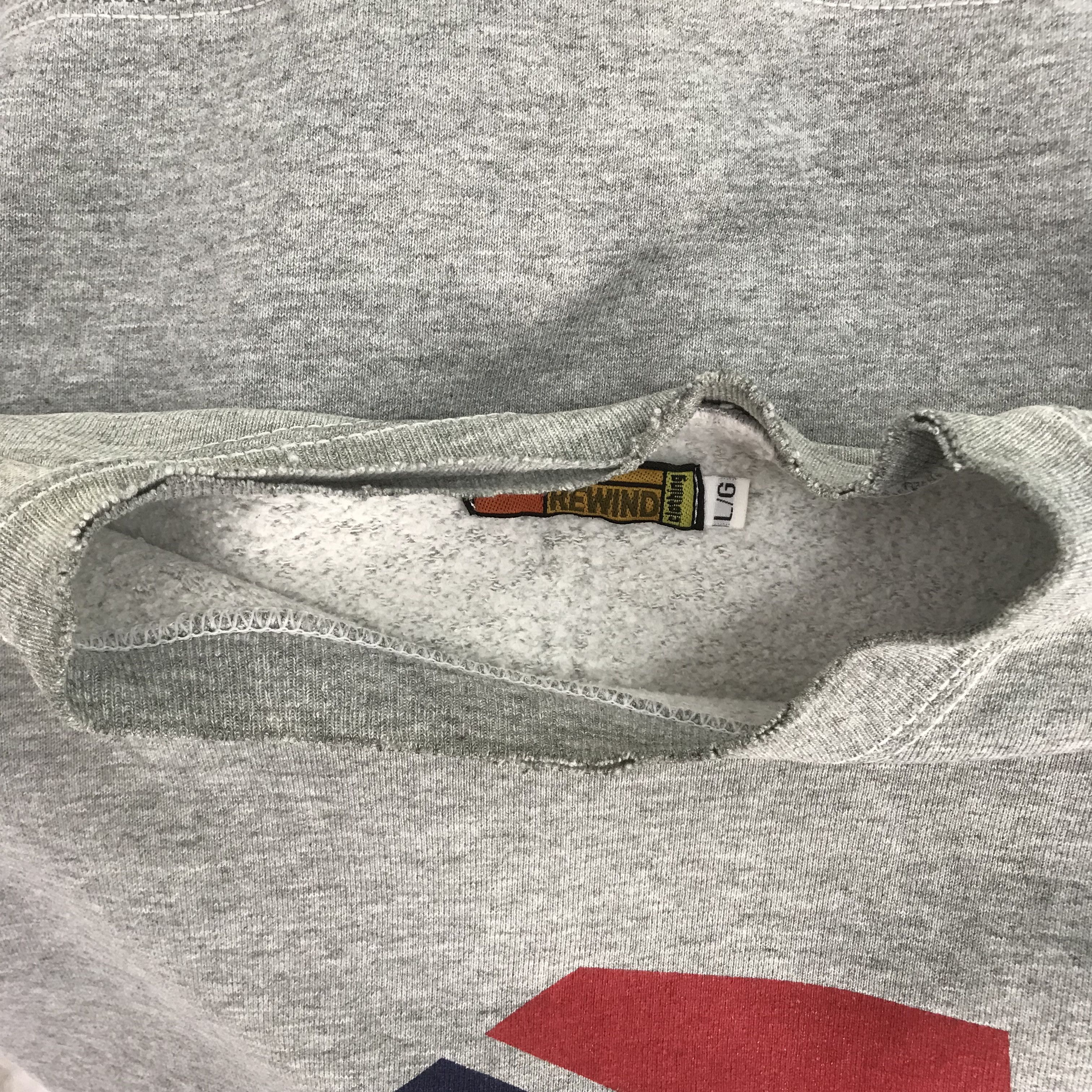 Vintage Vintage 90's Retro Rewind Graphic Grey Sweatshirt - 618 Size US L / EU 52-54 / 3 - 11 Thumbnail