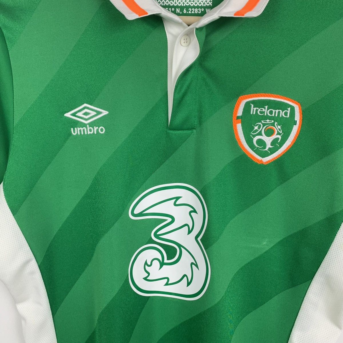 Umbro Umbro Ireland Soccer Football Jersey Size S Green Top Size US S / EU 44-46 / 1 - 4 Thumbnail