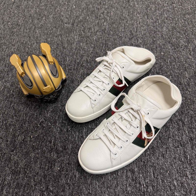 Gucci Gucci Ace Low-Top Fashion Sneakers for Men 0079 Size US 9.5 / EU 42-43 - 1 Thumbnail