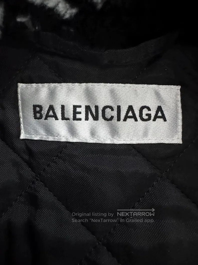 Balenciaga Balenciaga Full Print Letter Stand Collar Loose Shoulder S Size XS / US 0-2 / IT 36-38 - 4 Thumbnail