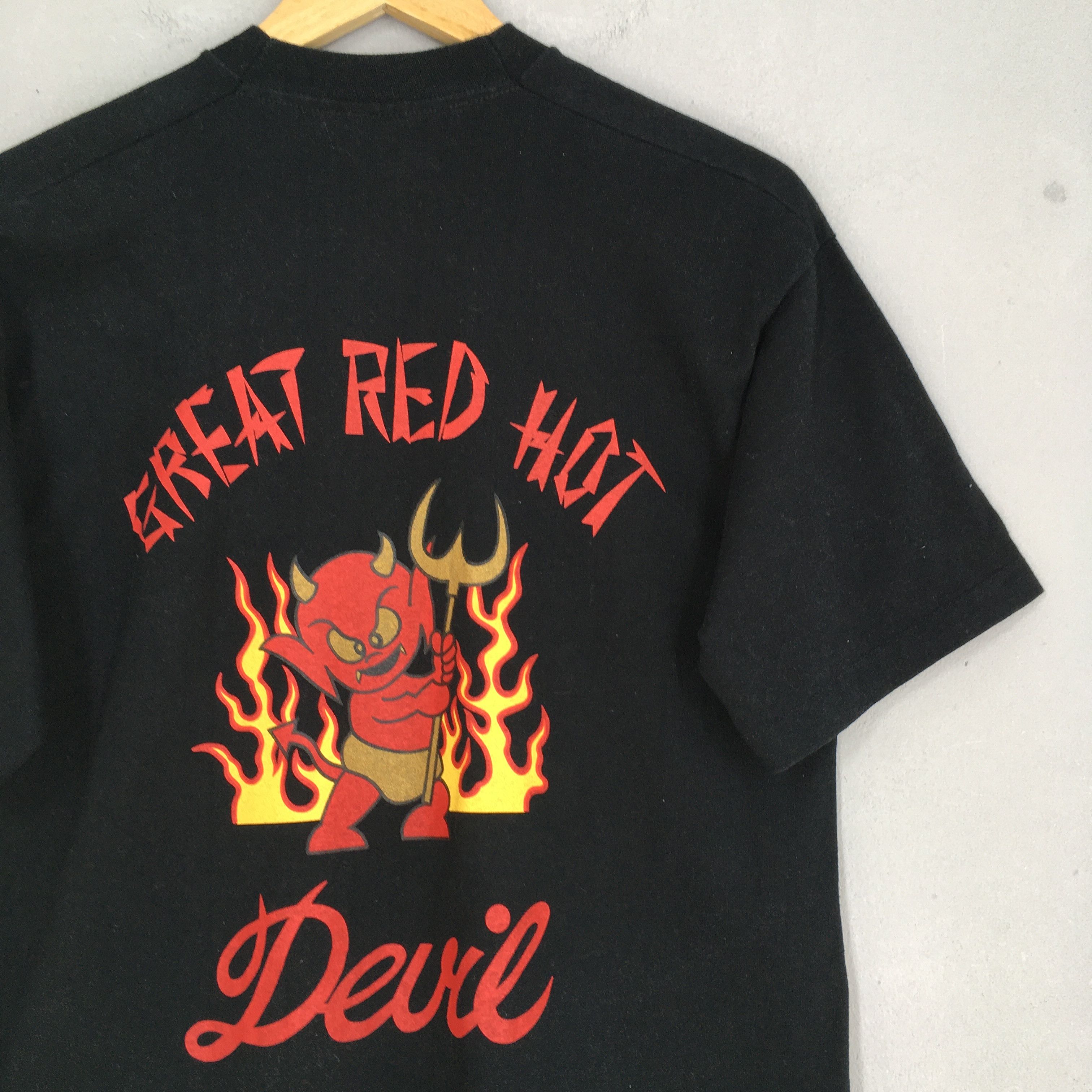 Dogtown Vintage 90s Dogtown Devil Red Hot Devil Skate Tshirt Medium Size US M / EU 48-50 / 2 - 7 Thumbnail