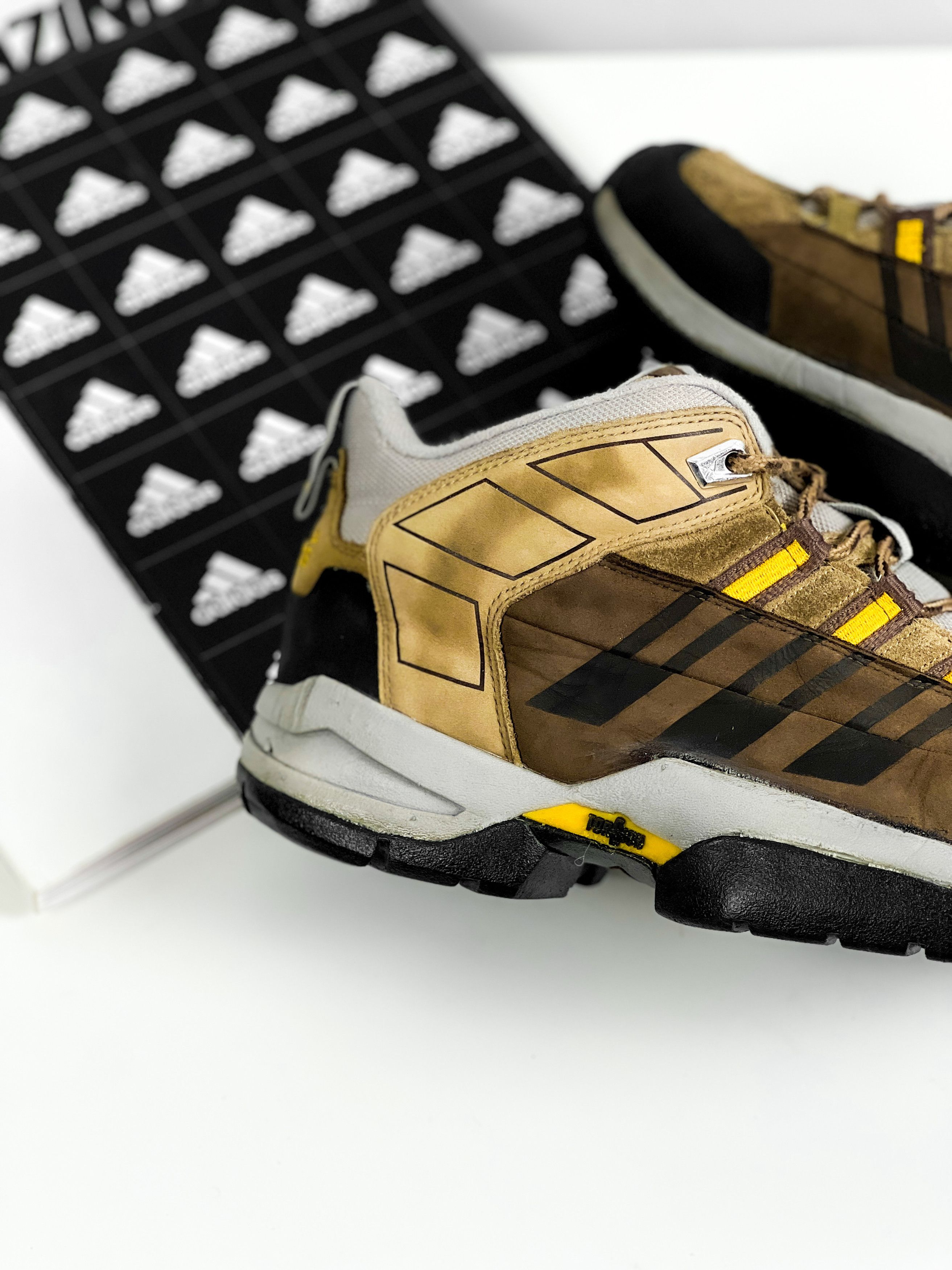 Adidas Adidas Torsion Vintage Men`s Boots 90's Size US 10 / EU 43 - 2 Thumbnail