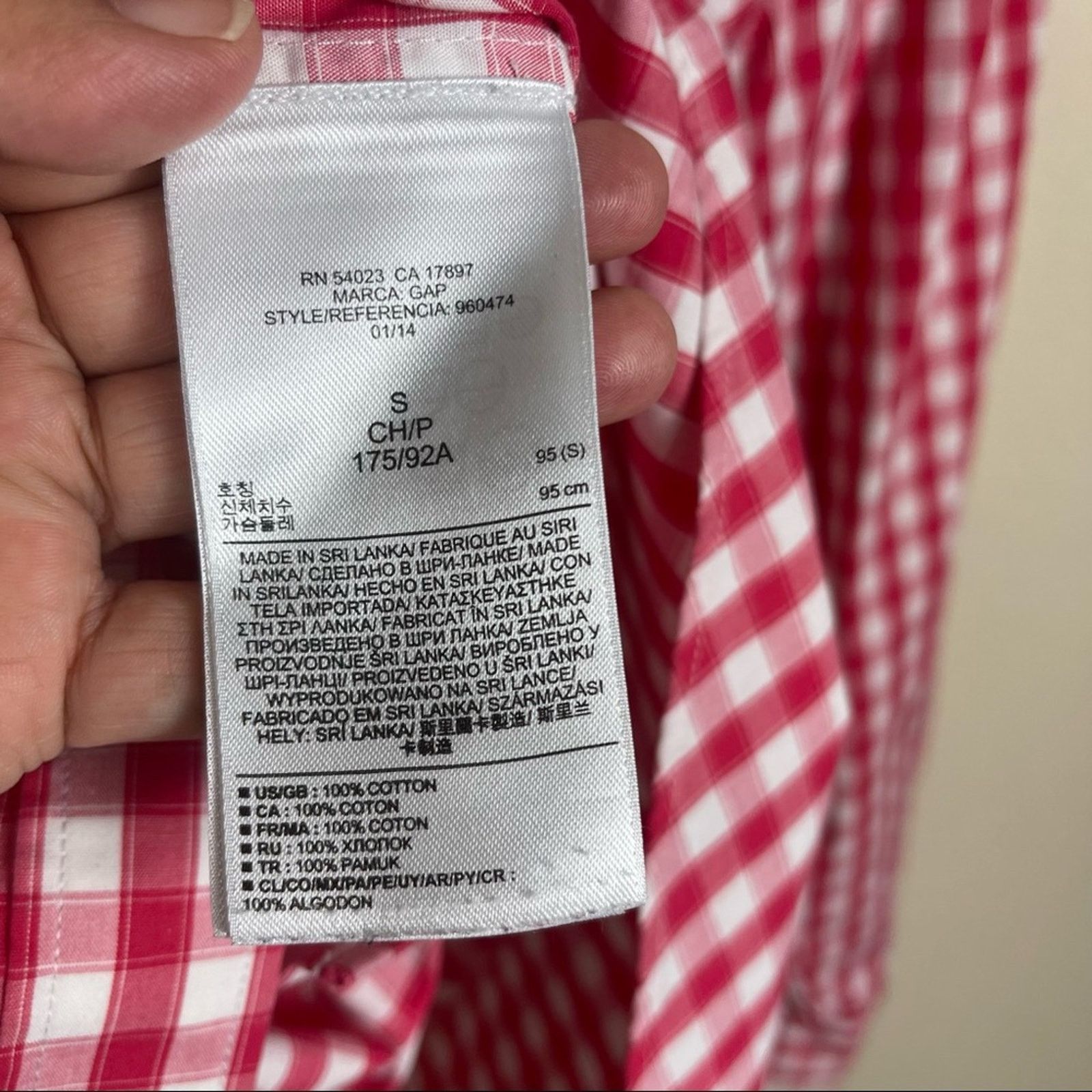 Gap Gap Gingham No Iron Button Long Sleeve Shirt Red White Small Size US S / EU 44-46 / 1 - 7 Thumbnail