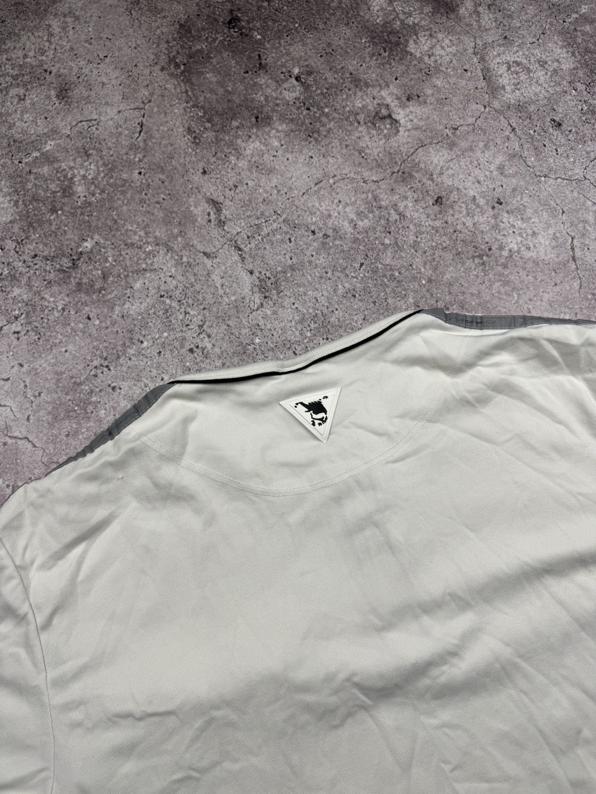 Oakley Vintage 2000’s Reflective Oakley T Shirt Y2K Hype Gorpcore Size US XL / EU 56 / 4 - 1 Thumbnail