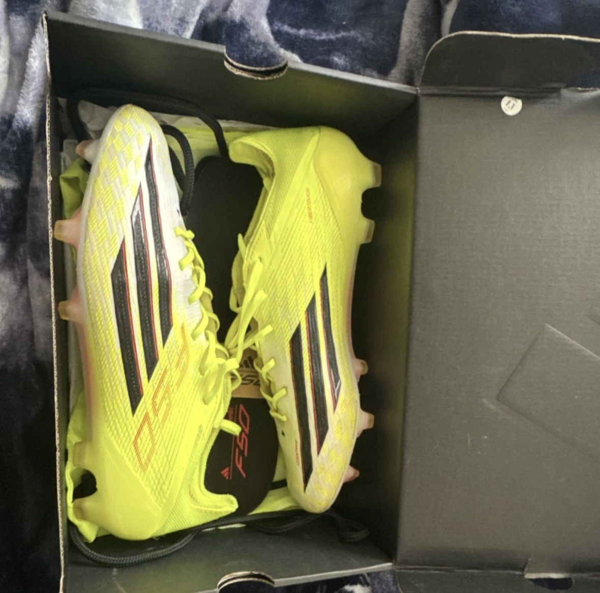 Adidas Adidas F50 Born For Goals Size US 8.5 / EU 41-42 - 4 Thumbnail