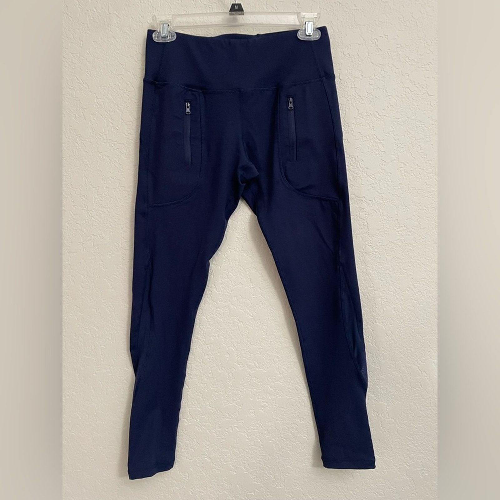 Lululemon Lululemon Invigorate 7/8 Tights in Navy - Size 6 Size 28" / US 6 / IT 42 - 1 Thumbnail
