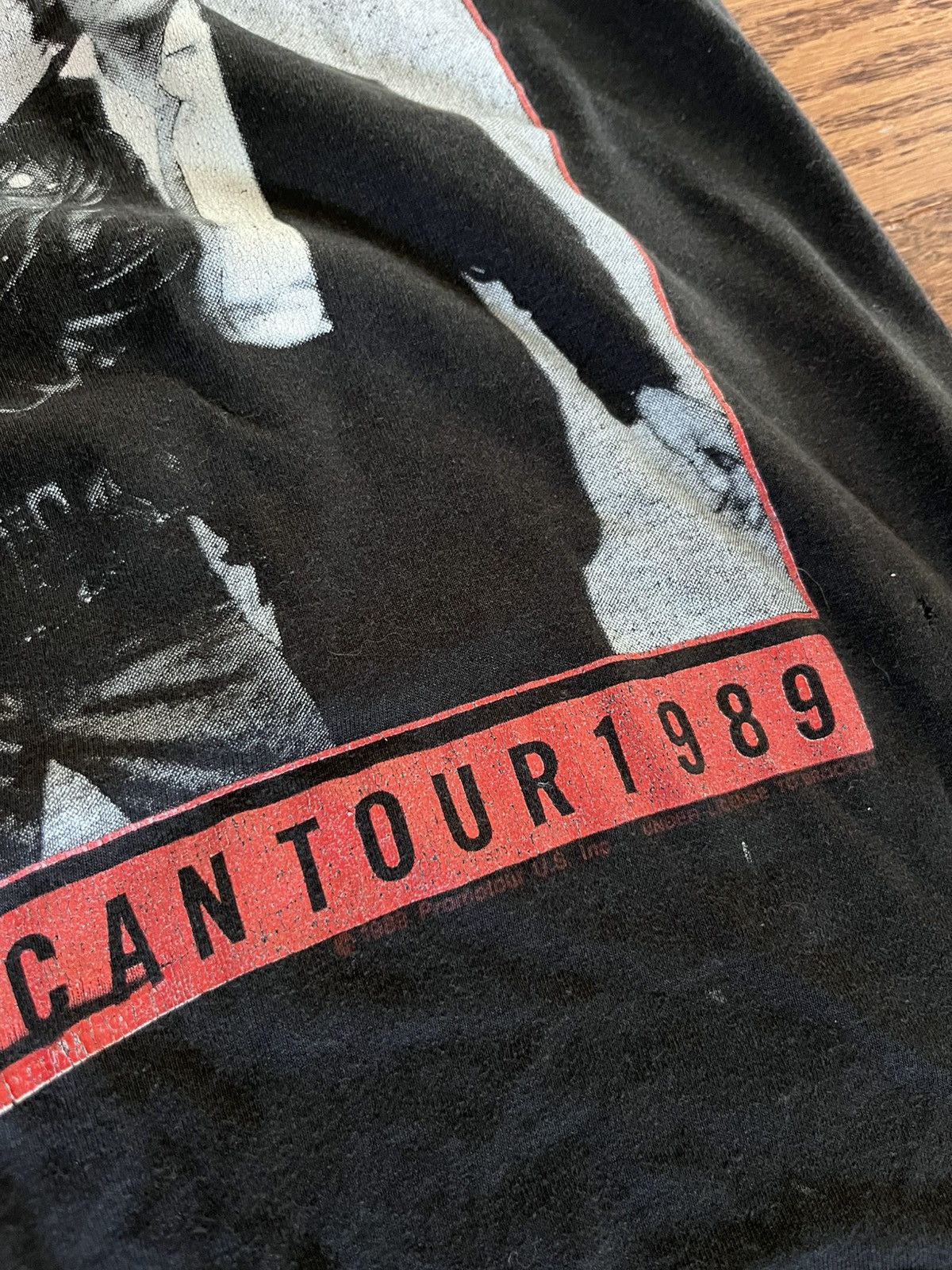 Band Tees × Vintage Vintage 1989 Rolling Stones RARE Flag Graphic Band Tee Size US M / EU 48-50 / 2 - 4 Thumbnail