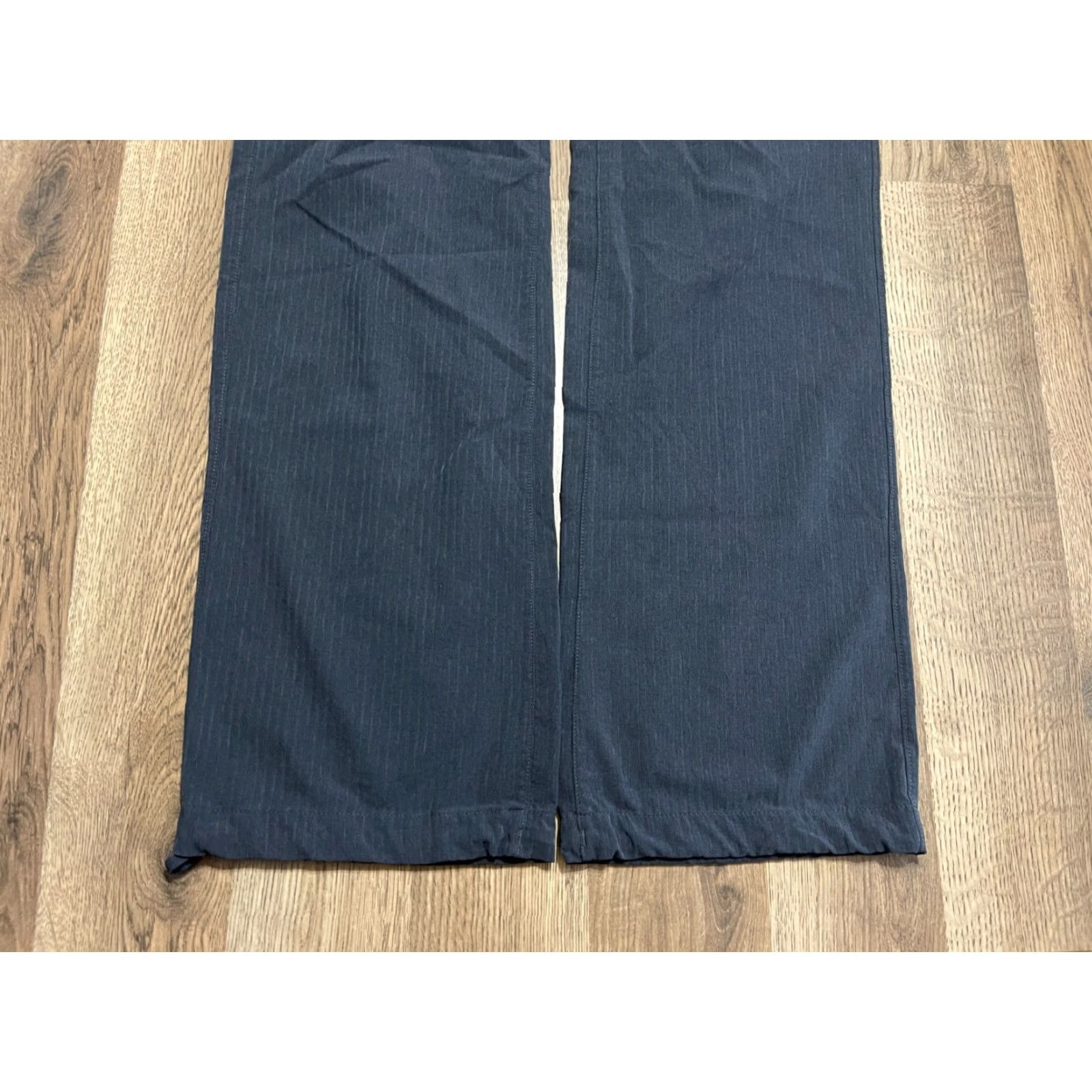 Athleta Athleta Pants Women's Size 4 Gray Tie Waist Casual Side Pockets Size 27" / US 4 / IT 40 - 3 Thumbnail