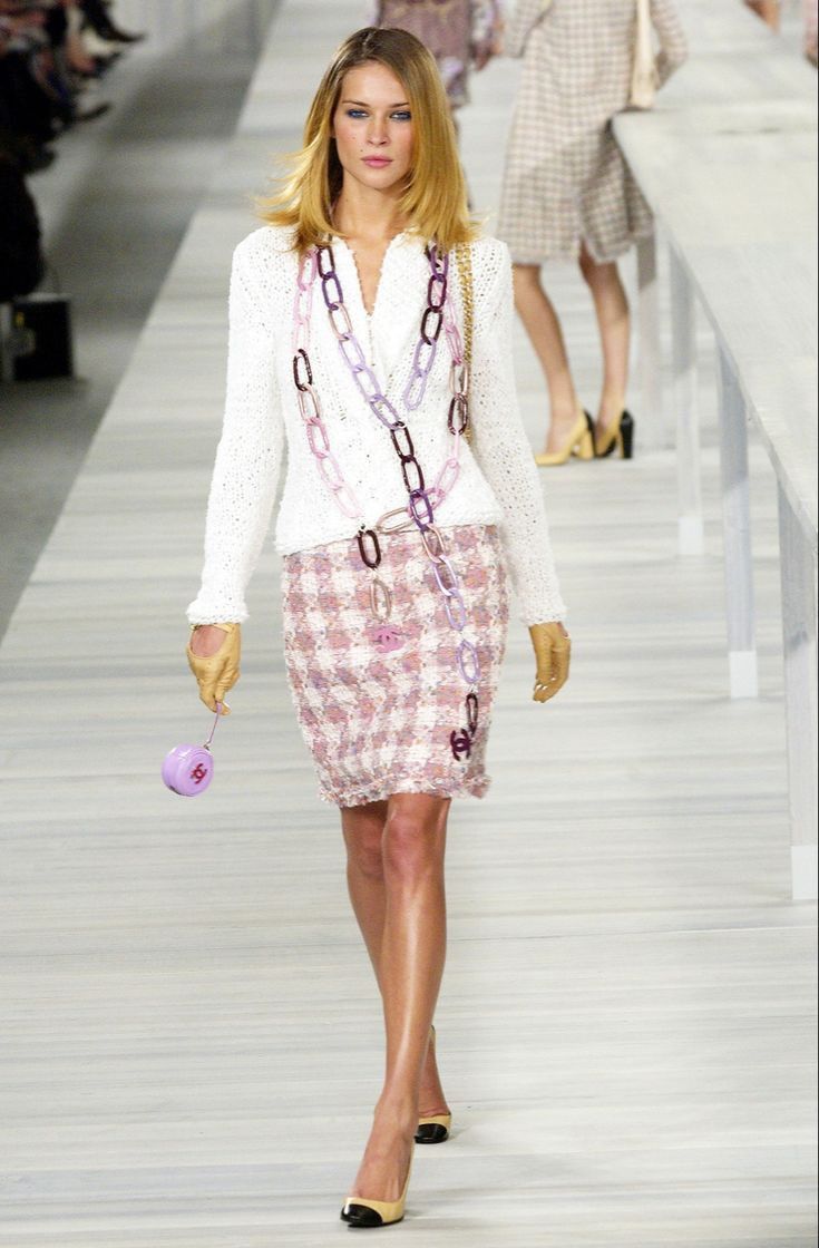 Chanel Chanel - Karl Lagerfeld S/S04 Chanel Coco CC Logo Candy Pink Size 25" / US 0 / IT 36 - 1 Thumbnail