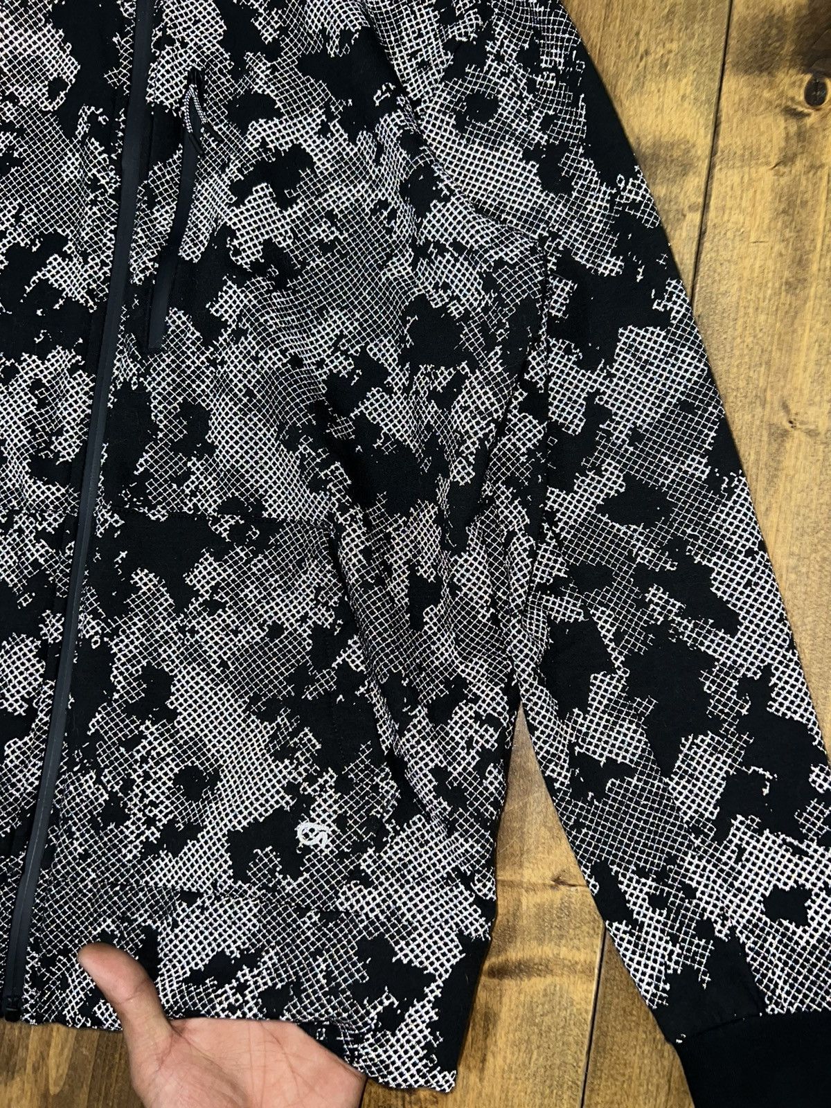 Gap GapFit All-Elements Fleece reflective zip hoodie Size US S / EU 44-46 / 1 - 12 Thumbnail