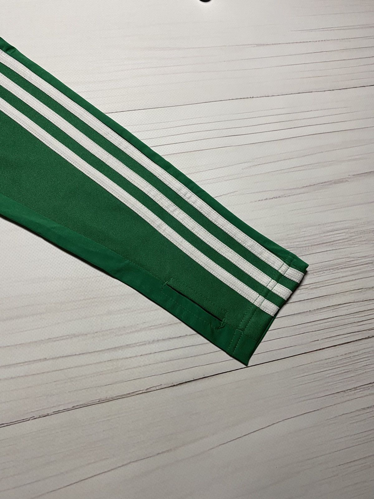 Adidas Adidas SK Rapid Wien 2020 training longsleeve jersey soccer Size US L / EU 52-54 / 3 - 9 Thumbnail