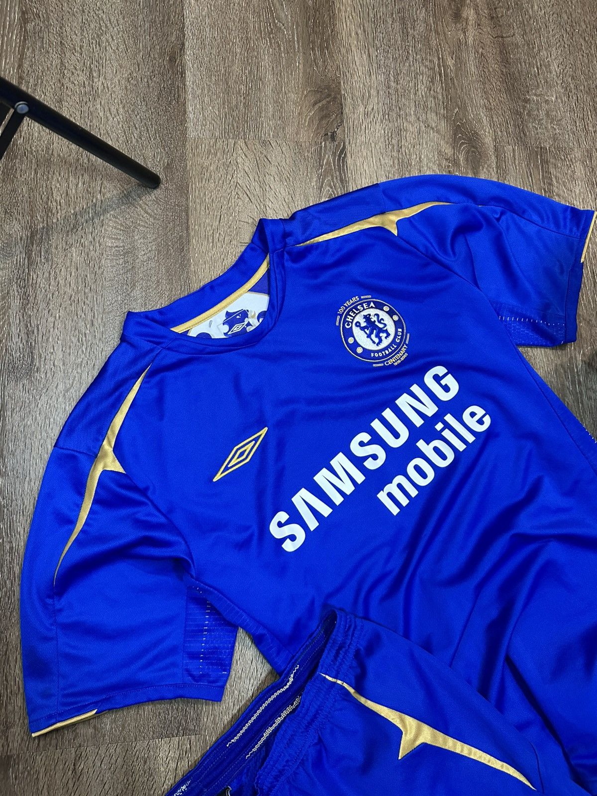 Chelsea Soccer Chelsea FC 2005/06 Centenary Home Kit Size US L / EU 52-54 / 3 - 2 Thumbnail