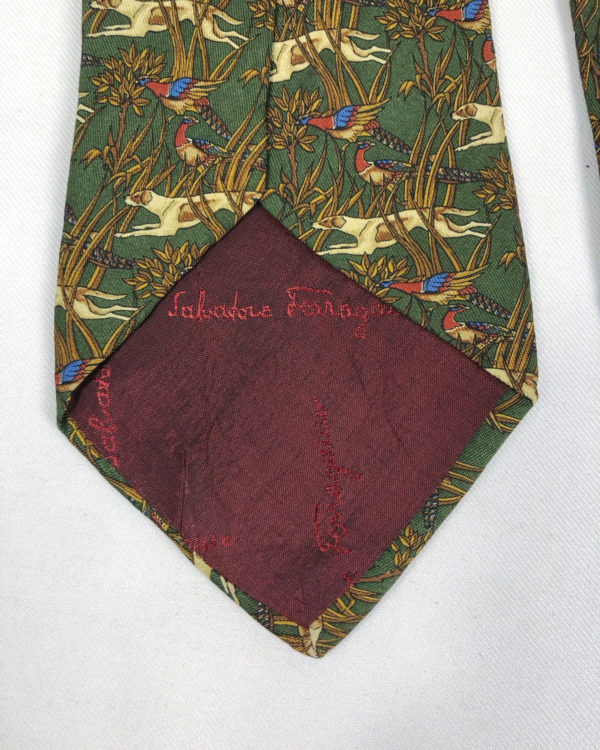 Salvatore Ferragamo Rare Vintage Salvatore Ferragamo Dog / Birds Motive Silk Tie Size ONE SIZE - 7 Thumbnail