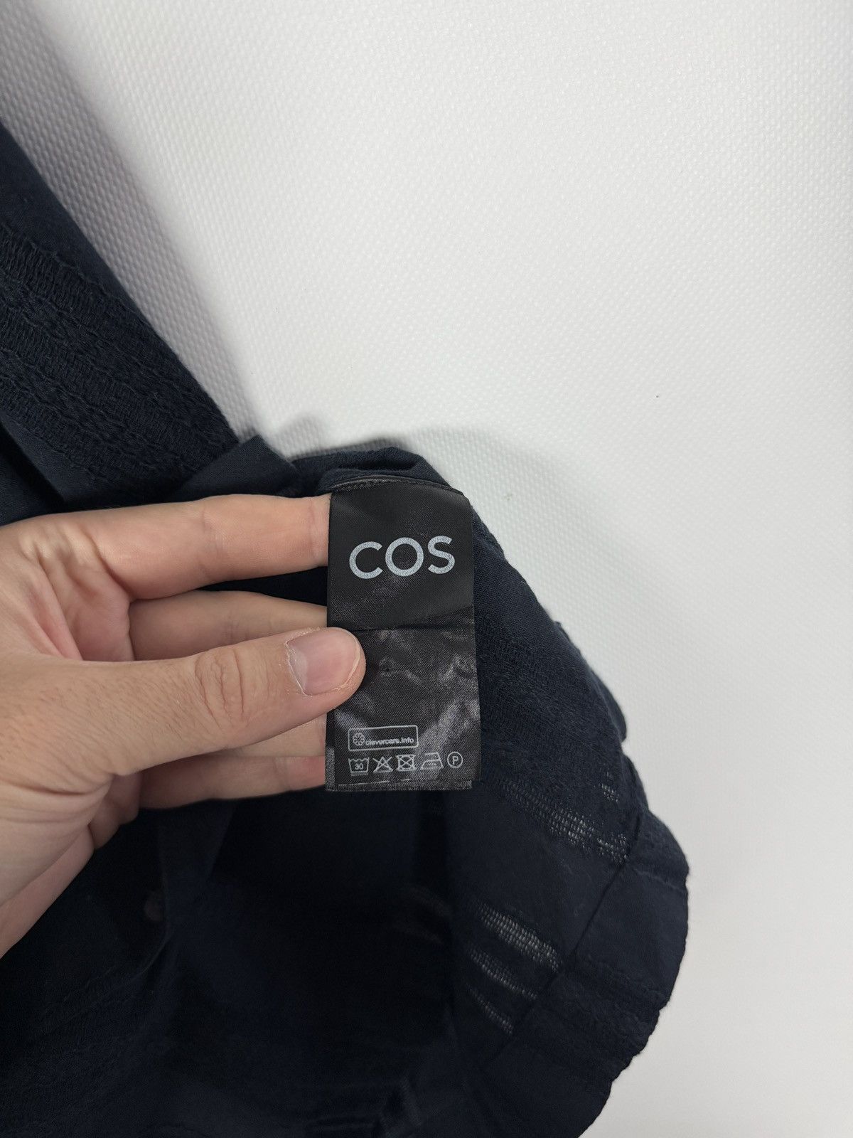 Cos COS Textured Stripe Short Sleeve Shirt Regular Fit Size L Size US L / EU 52-54 / 3 - 7 Thumbnail