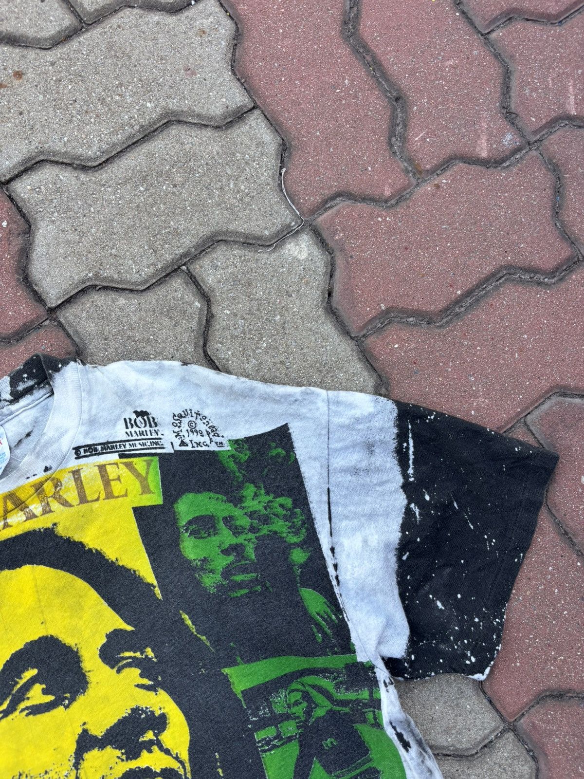 Bob Marley Vintage 90’s Bob Marley Mosquitohead Tshirt Size US XL / EU 56 / 4 - 5 Thumbnail