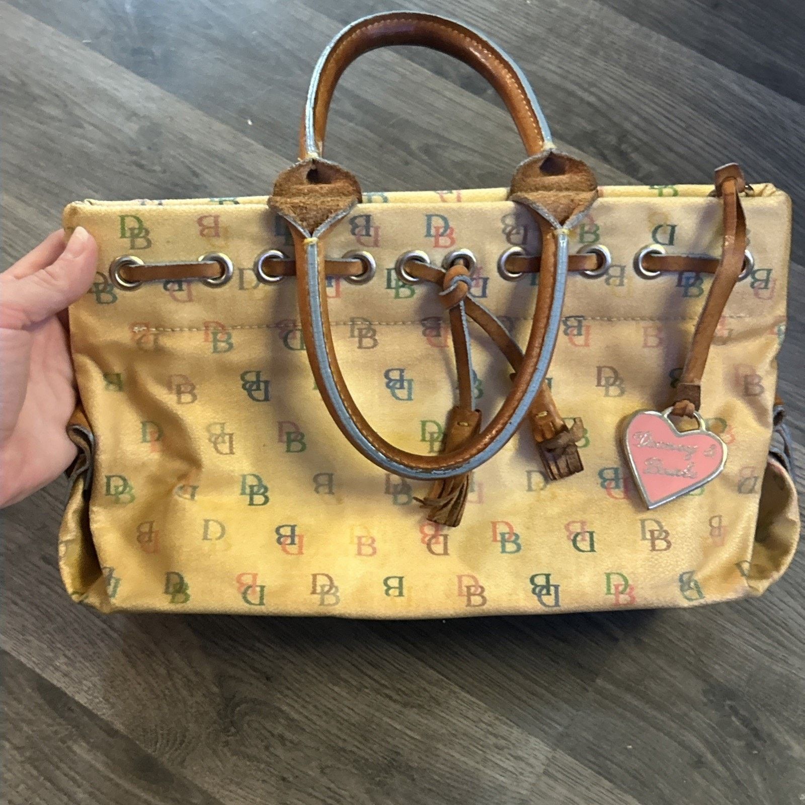 Dooney & Bourke Dooney & Bourke Pale Yellow& Tan Vinyl Handbag Purse Leather Size ONE SIZE - 21 Thumbnail
