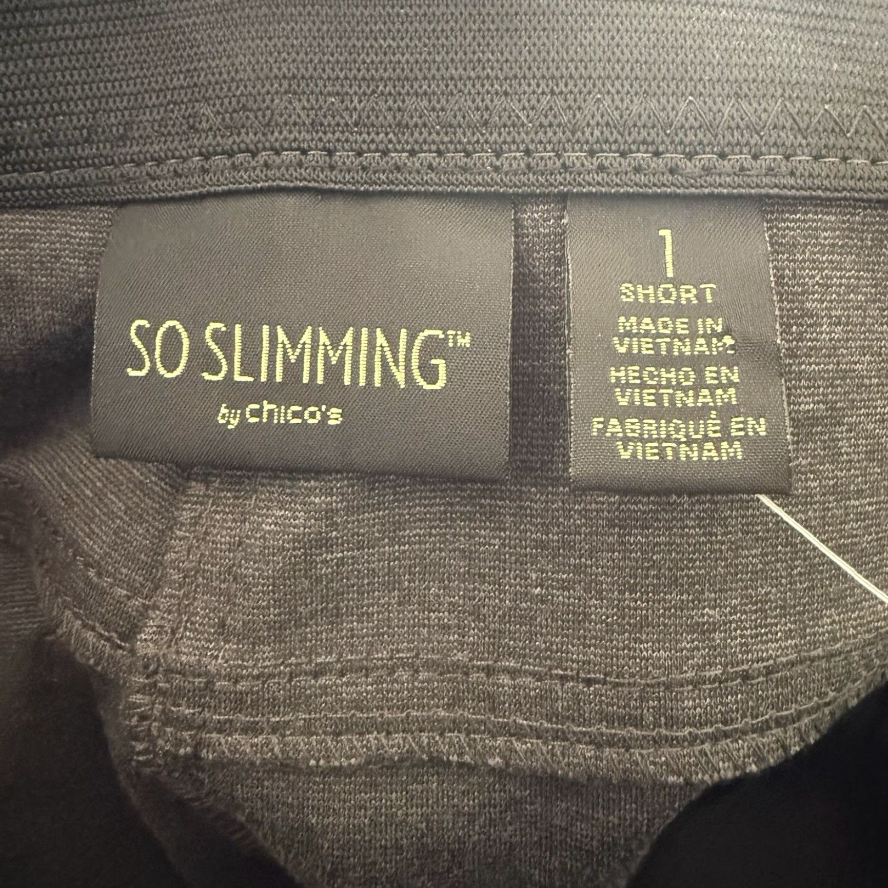 Vintage Chicos The So Slimming Peyton Pant 1 Short Gray Dress Pants Slim Tapered Flat Front Zip Casual Business Girls Womens 33 in Waist Short Size 25" / US 0 / IT 36 - 2 Thumbnail
