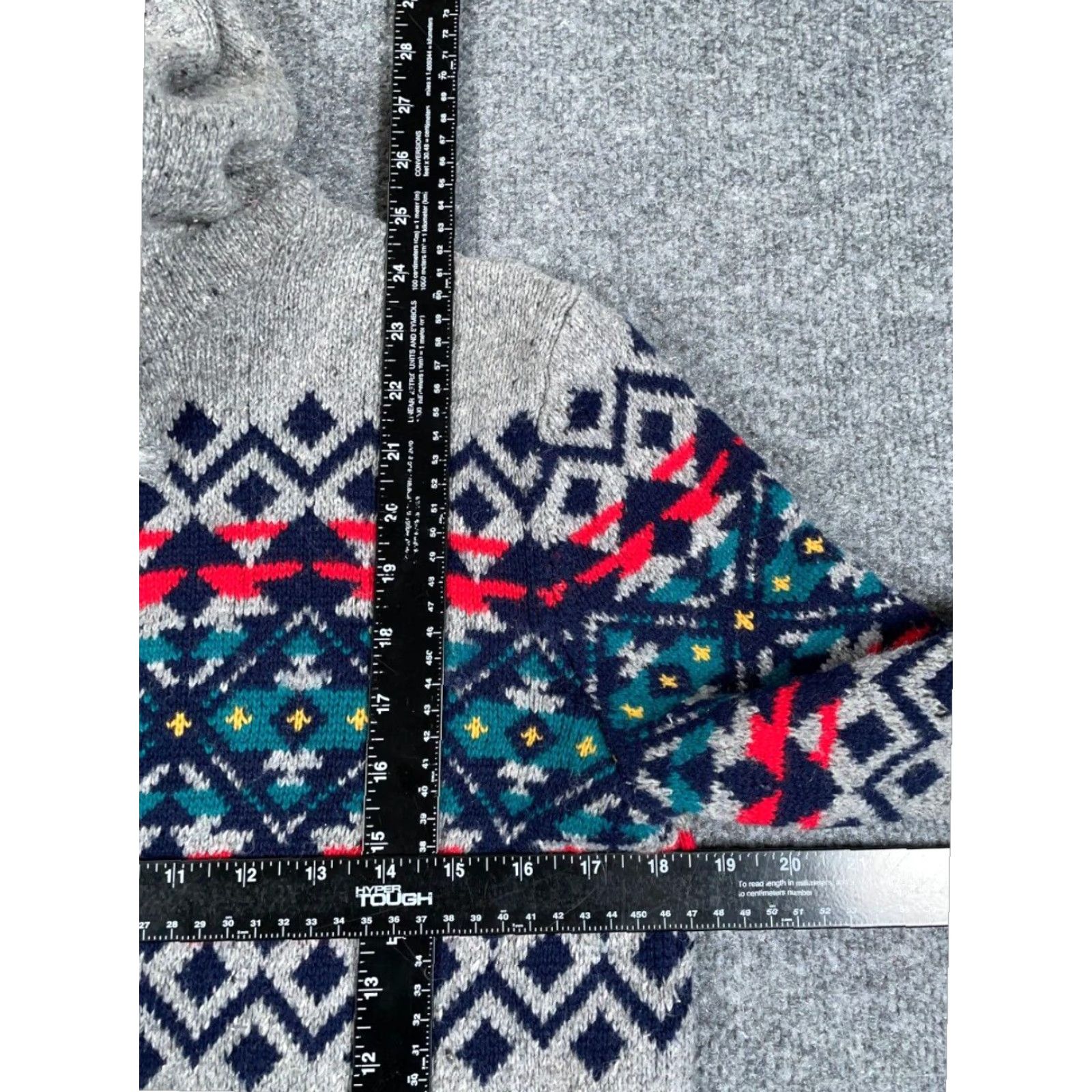 American Eagle Outfitters American Eagle Outfitters Geometric Pattern Hooded Pullover Sweater Adult Small Gray Cotton Acrylic Aztec Tribal 90s Size US S / EU 44-46 / 1 - 4 Thumbnail