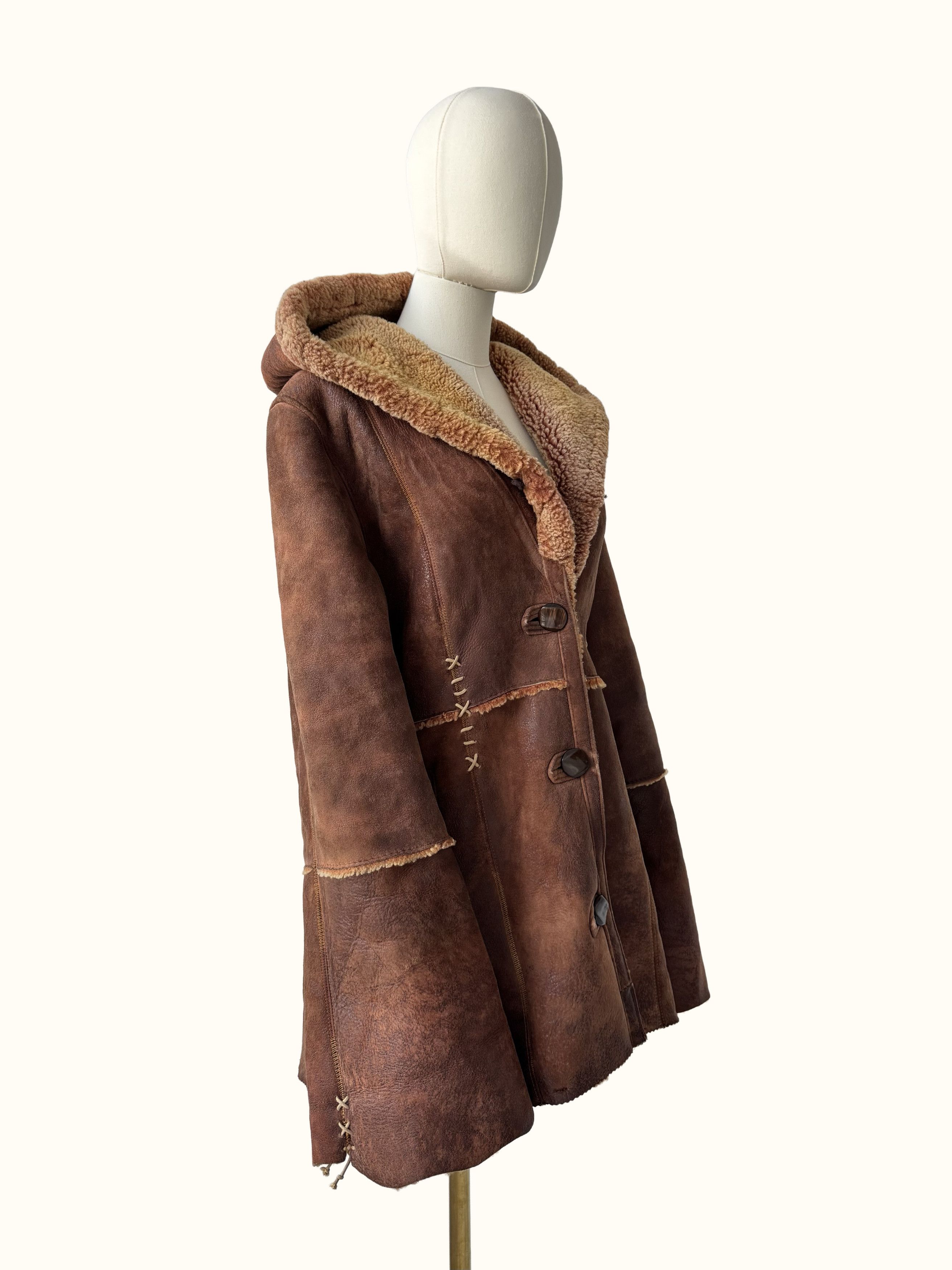 Vintage Vintage Real Sheepskin Hooded Coat (B550) Size L / US 10 / IT 46 - 3 Thumbnail