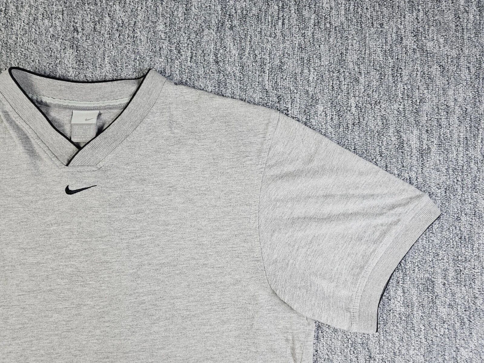 Nike Nike Vintage Y2K Embroidered Swoosh V-Neck Tee Gray Men L Size US L / EU 52-54 / 3 - 2 Thumbnail