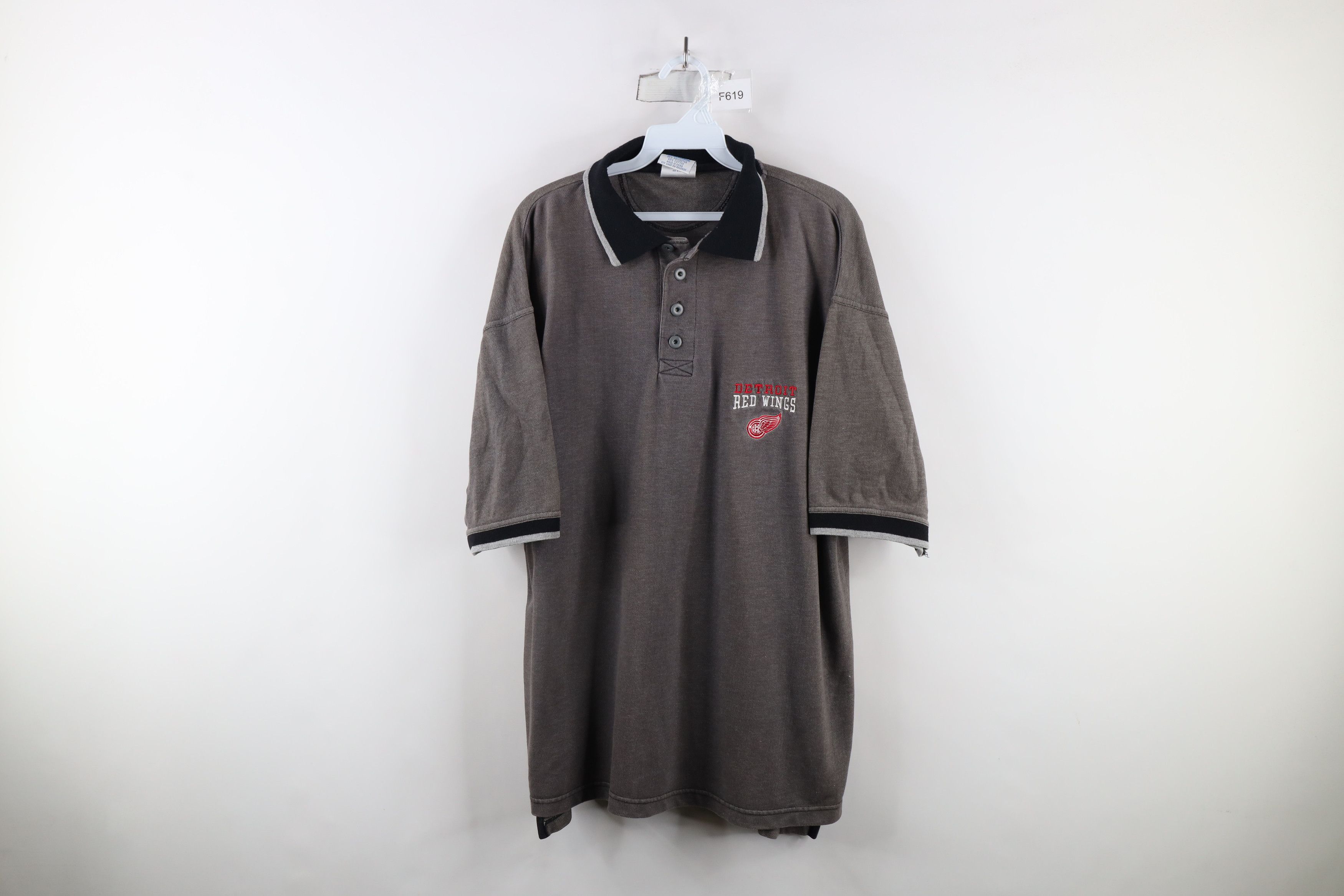 Vintage Vintage 90s Detroit Red Wings Hockey Collared Polo Shirt Size US XL / EU 56 / 4 - 1 Thumbnail