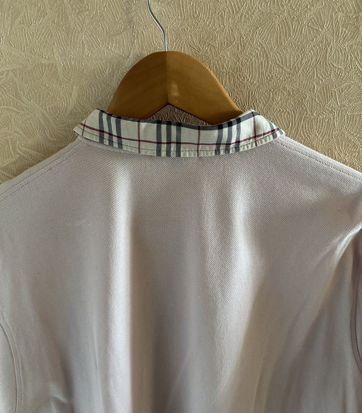 Burberry Burberry polo size L light pink vintage Size US L / EU 52-54 / 3 - 8 Thumbnail
