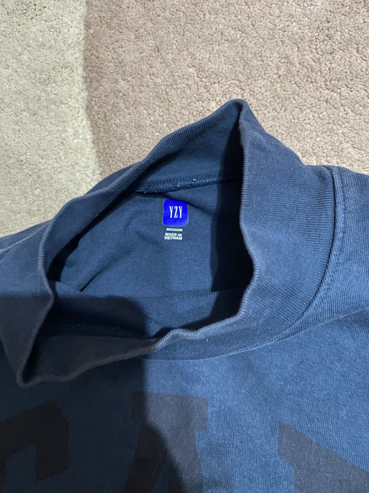 Balenciaga × Gap × Yeezy Balenciaga Yeezy Yzy Gap Cropped NoSeam Dove Tee Size US M / EU 48-50 / 2 - 12 Thumbnail