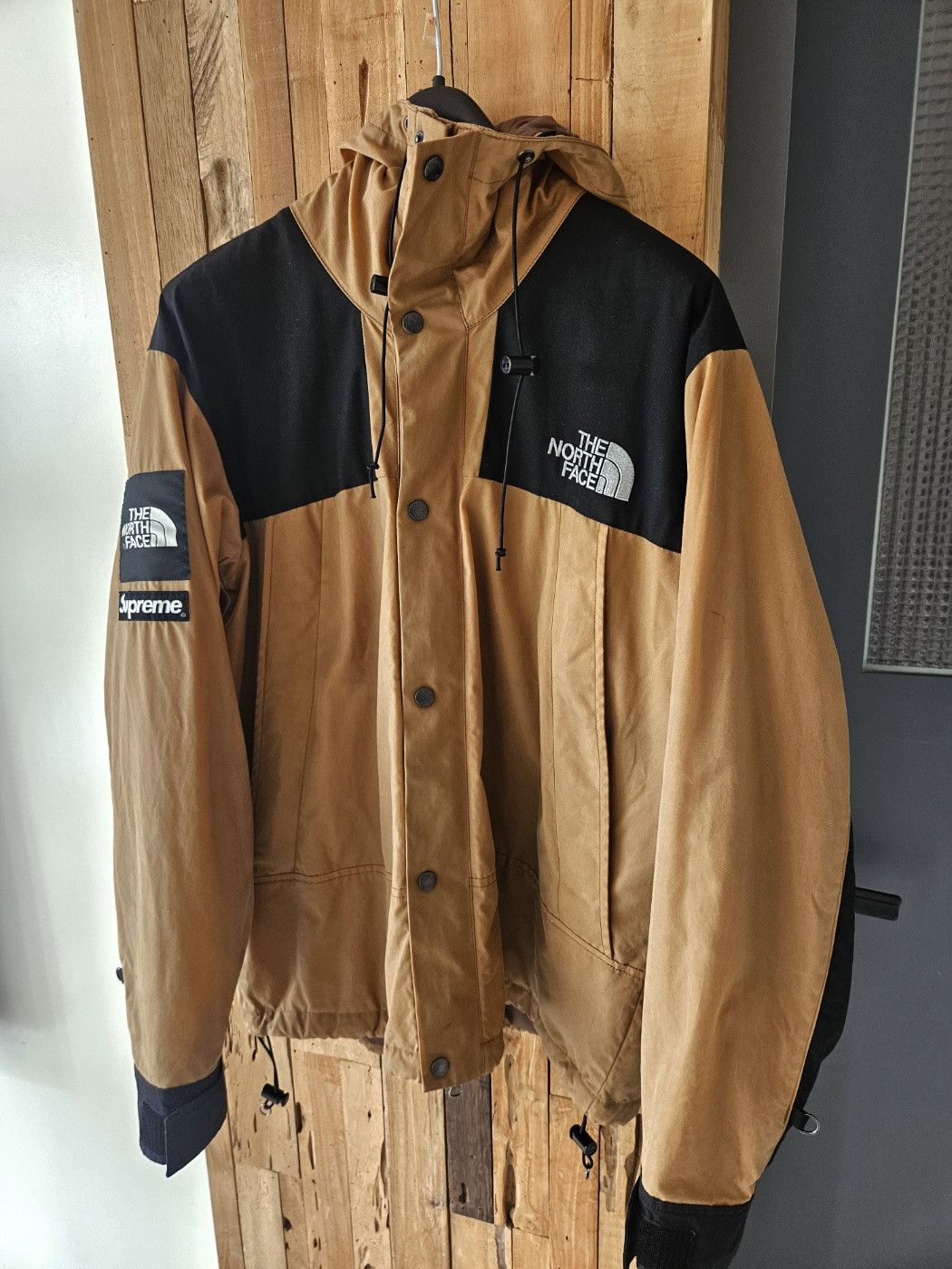 Supreme × The North Face Supreme x North Face Waxed Cotton Jacket Size US XL / EU 56 / 4 - 2 Thumbnail