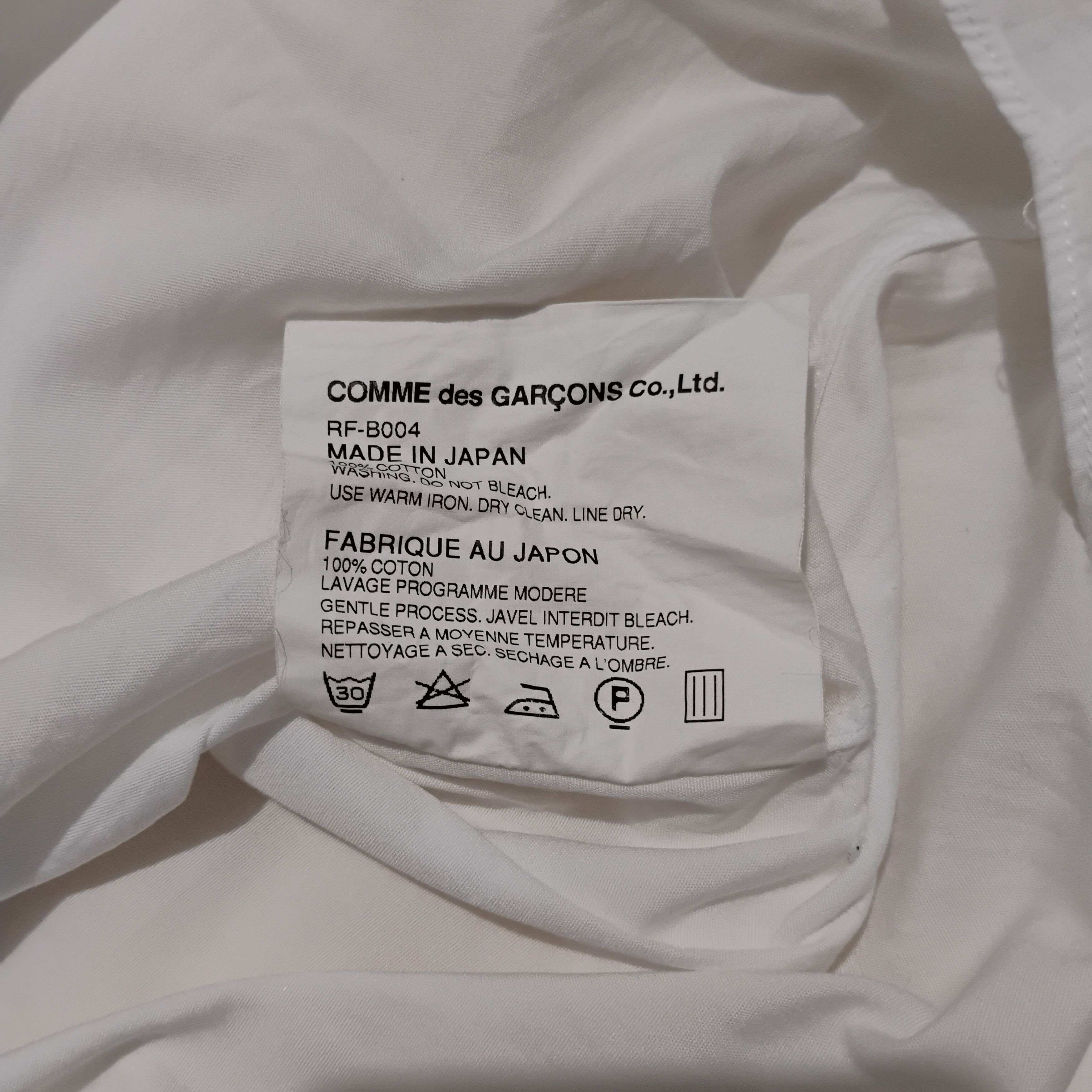 Comme des Garcons Comme Des Garcons Unique Collar Design Shirts Size US S / EU 44-46 / 1 - 5 Thumbnail