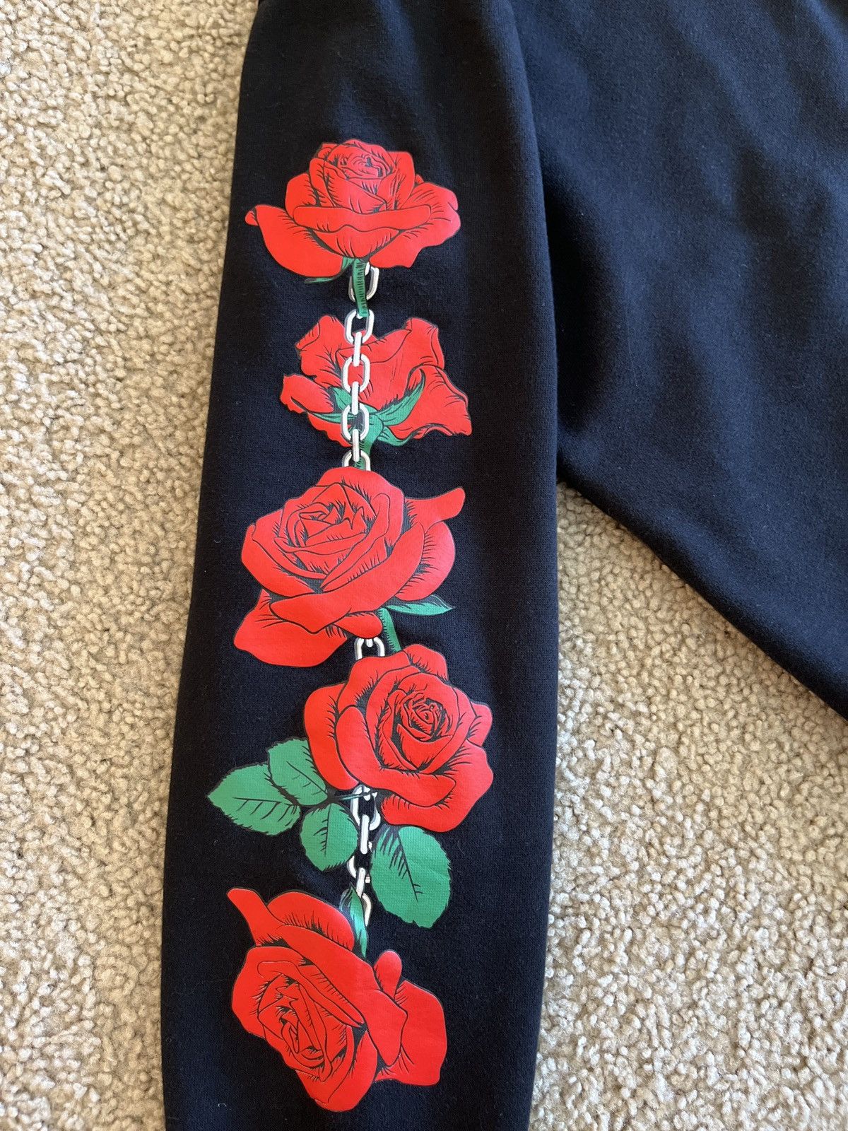 Forever 21 Rose Hoodie Size US S / EU 44-46 / 1 - 1 Thumbnail