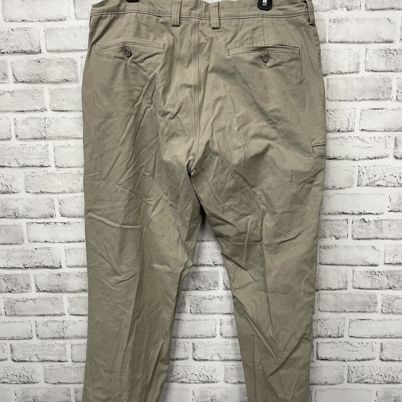 CO Duluth Trading Co Beige Relaxed Fit Cotton Blend Pants Mens Size 36x30 Chino Regular 36 Beige Mens Size US 36 / EU 52 - 5 Thumbnail