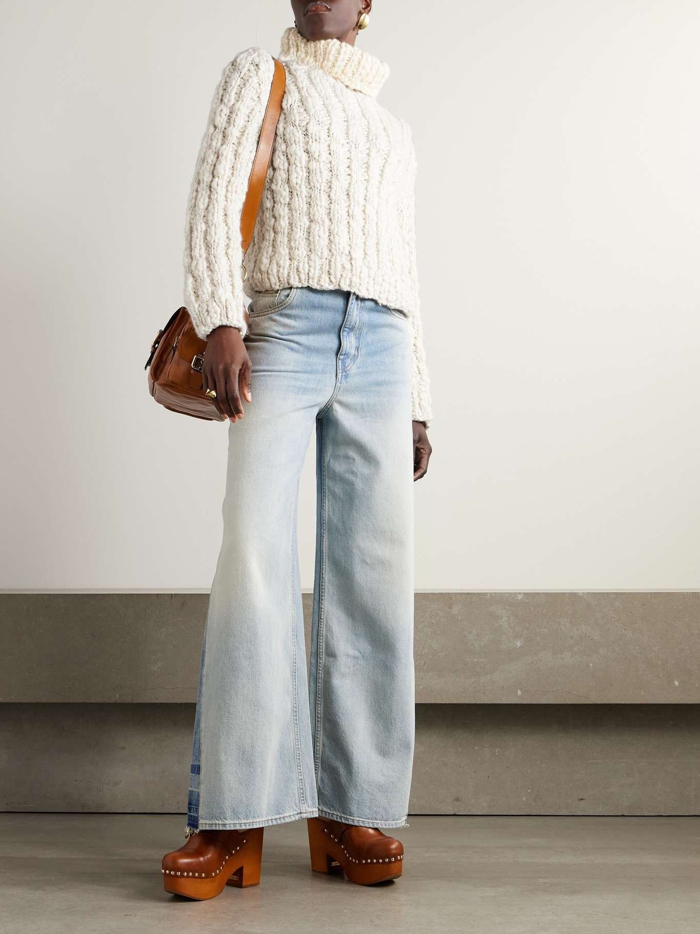 o1loc1c11025 Cable-knit Turtleneck Sweater in White