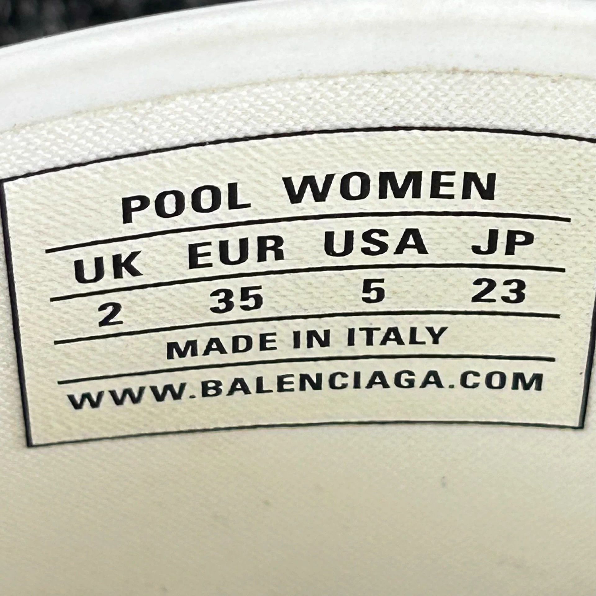 Balenciaga Balenciaga White Women's Minimalist Summer Sandals 35 Size US 4.5 / IT 34.5 - 7 Thumbnail