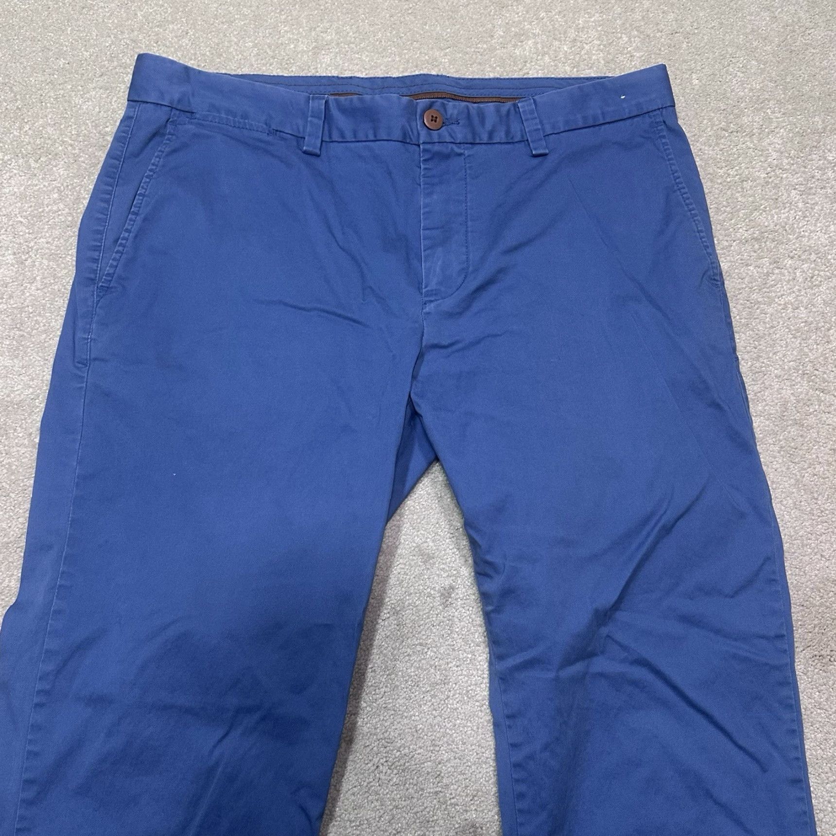 Tommy Bahama Tommy Bahama Chino Pants Mens 35x34 Beach Chino Pants Casual Straight 5-Pocket Cotton Brown Navy Beach 90s Mens Size US 35 - 3 Thumbnail