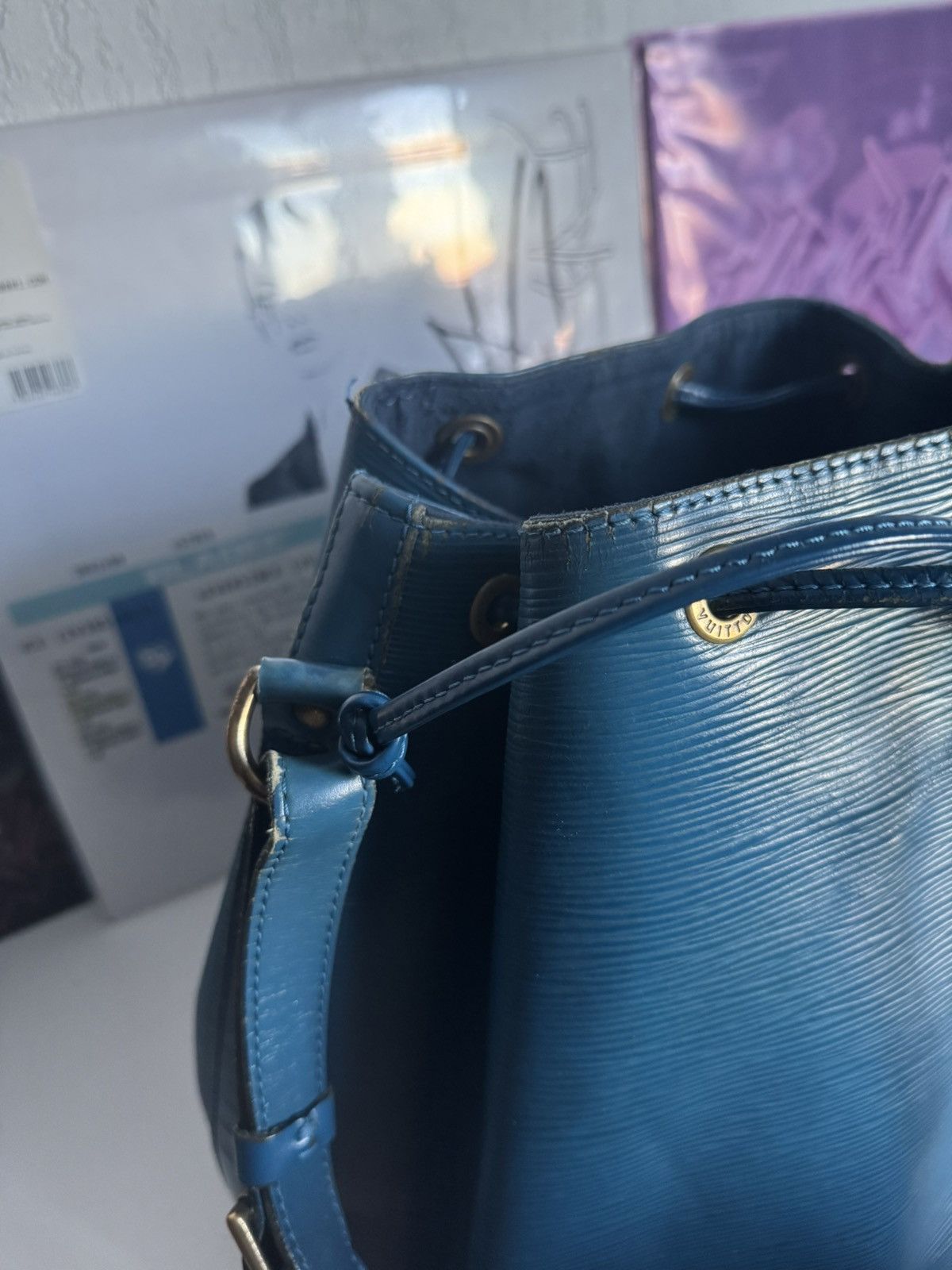 Louis Vuitton Louis Vuitton Noé leather crossbody bag luxury Designer Size ONE SIZE - 4 Thumbnail