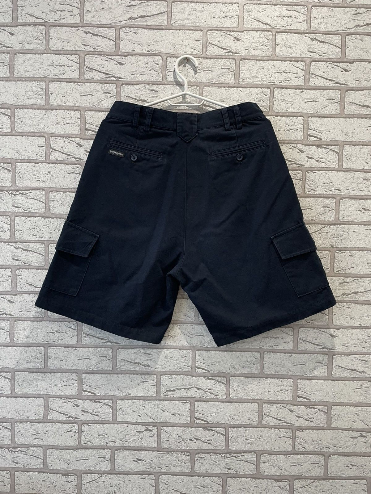 Yves Saint Laurent Yves Saint Laurent Vintage YSL Cargo Shorts Navy Blue Size US 30 / EU 46 - 8 Thumbnail
