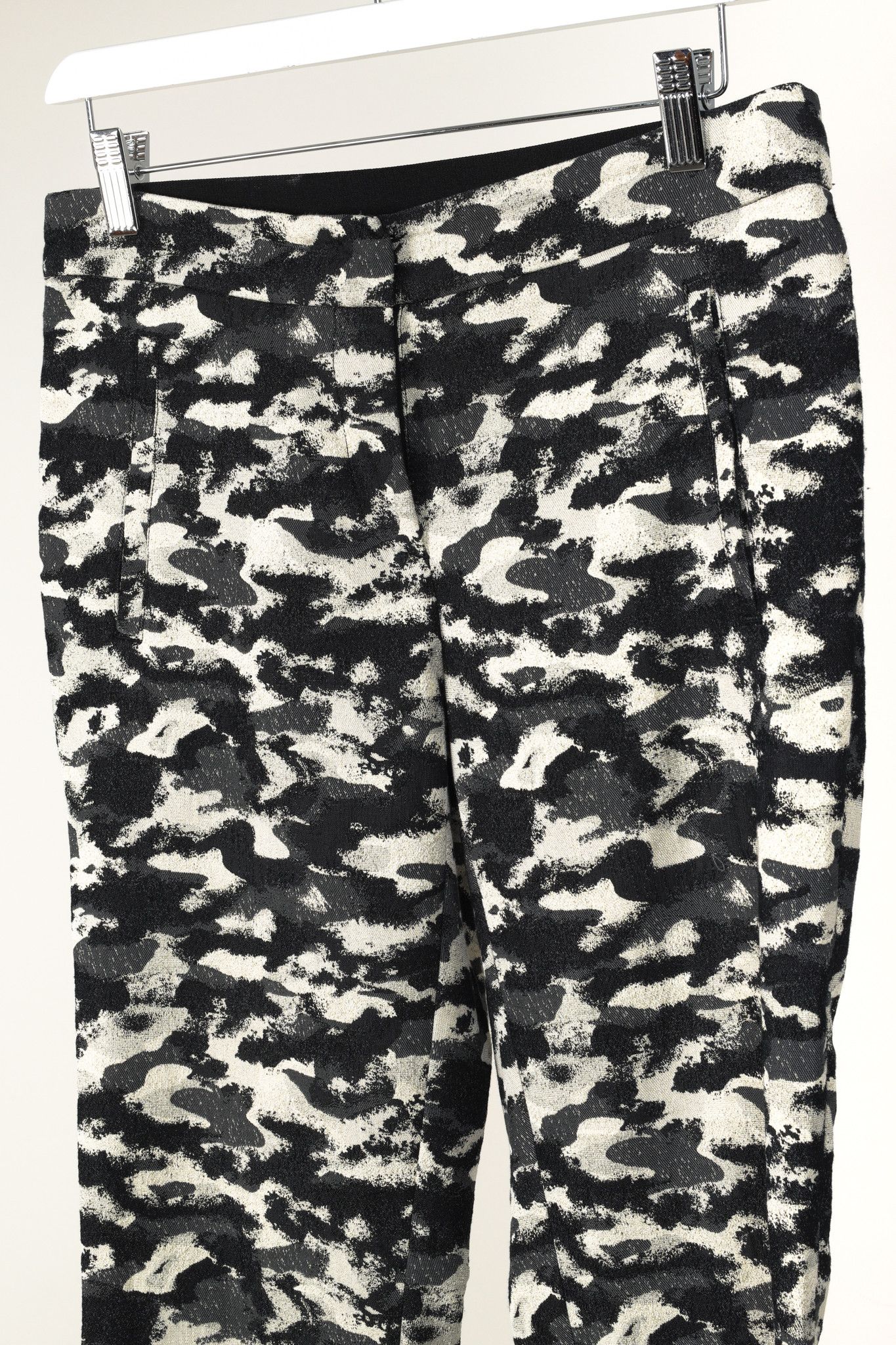 Luisa Cerano Luisa Cerano Champagne Metallic Camouflage Jacquard Pants Size 28" / US 6 / IT 42 - 3 Thumbnail