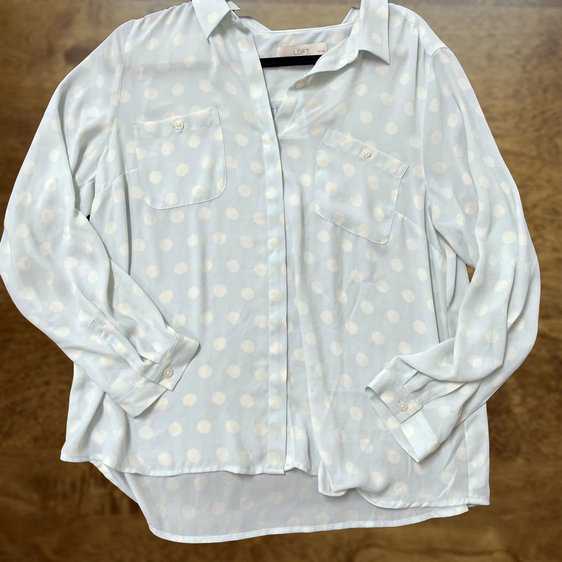 Loft LOFT Petites Shirt Womens XL Polka Dot Button-Down Blue Light Size XL / US 12-14 / IT 48-50 - 1 Thumbnail