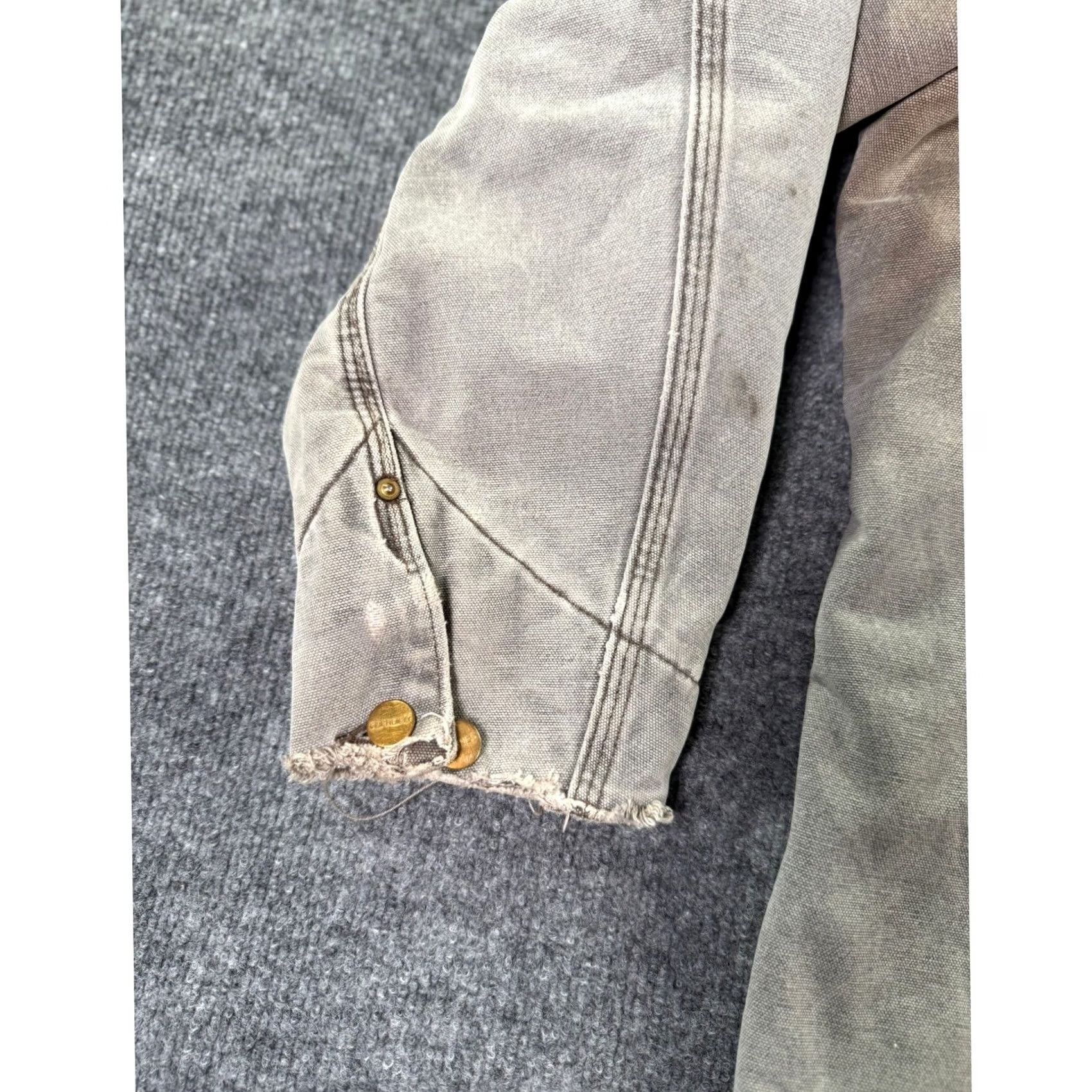 Carhartt VINTAGE Carhartt Chore Coat Duck Jacket Mens XL Gray Blanket Lined Distressed Hooded Workwear Military Jacket Gloves?? Size US XL / EU 56 / 4 - 5 Thumbnail